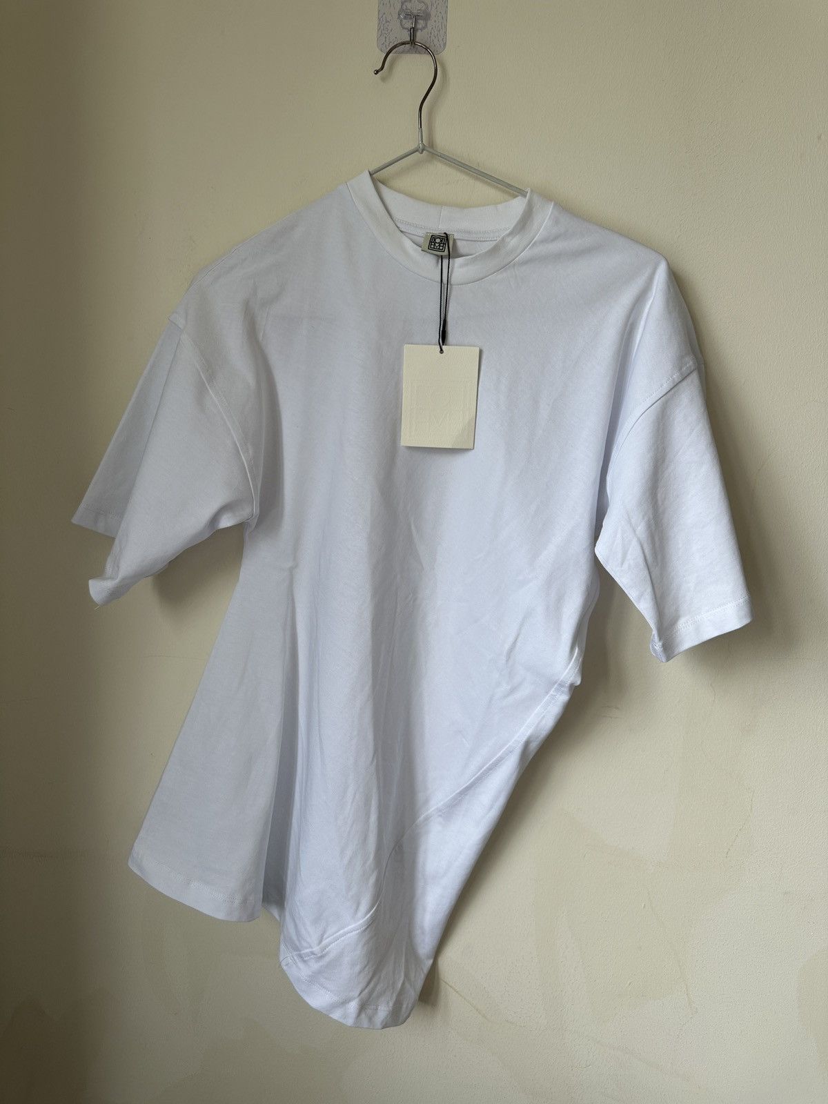 Toteme Toteme twisted T-shirt Size XS / US 0-2 / IT 36-38 - 1 Thumbnail
