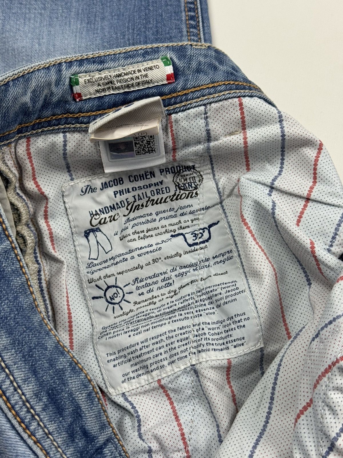 Jacob Cohen Distressed Jacob Cohen Washed Denim Jeans Made in Italy Size US 36 / EU 52 - 11 Thumbnail