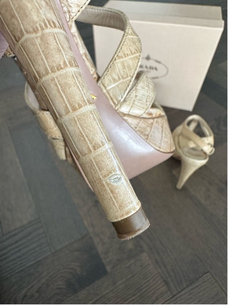 Prada Women's Prada Beige Leather Heels Size US 6.5 / IT 36.5 - 10 Thumbnail