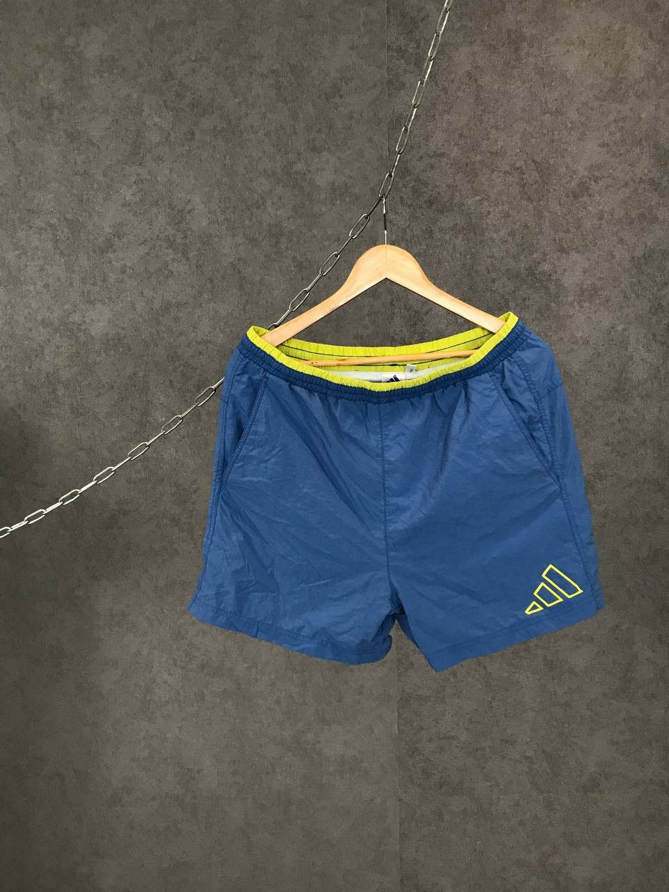 Vintage Adidas vintage sportswear shorts Size US 32 / EU 48 - 1 Thumbnail