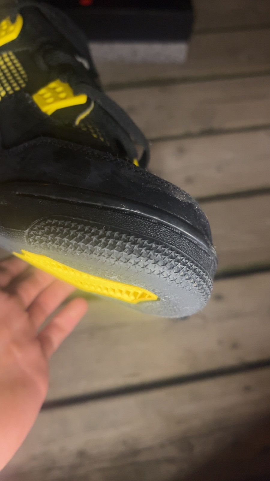 Jordan Brand 2023 Air Jordan 4 Thunder Yellow/Black With Box Size US 9 / EU 42 - 7 Thumbnail
