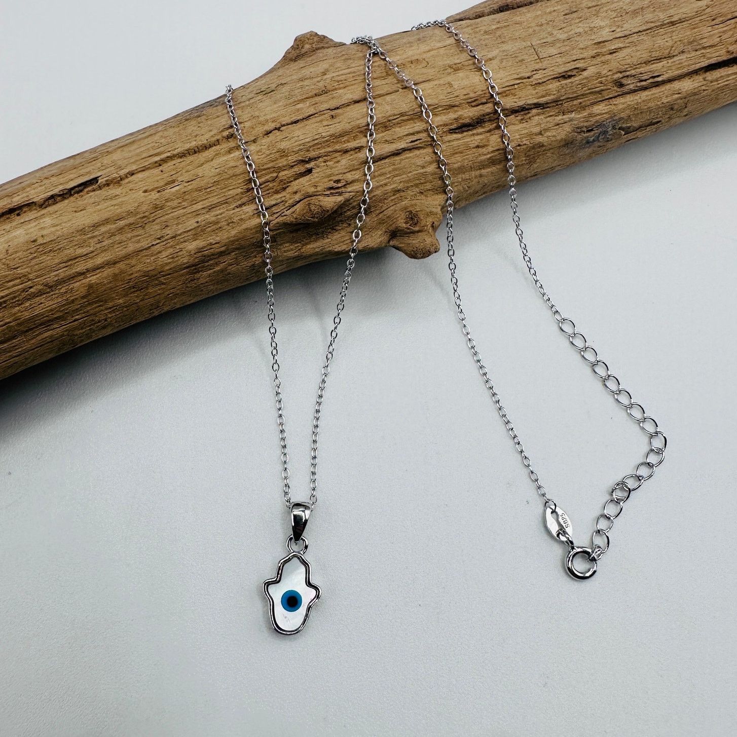 The Unbranded Brand Hamsa Mother of Pearl Sterling Silver Necklace Size ONE SIZE - 2 Thumbnail
