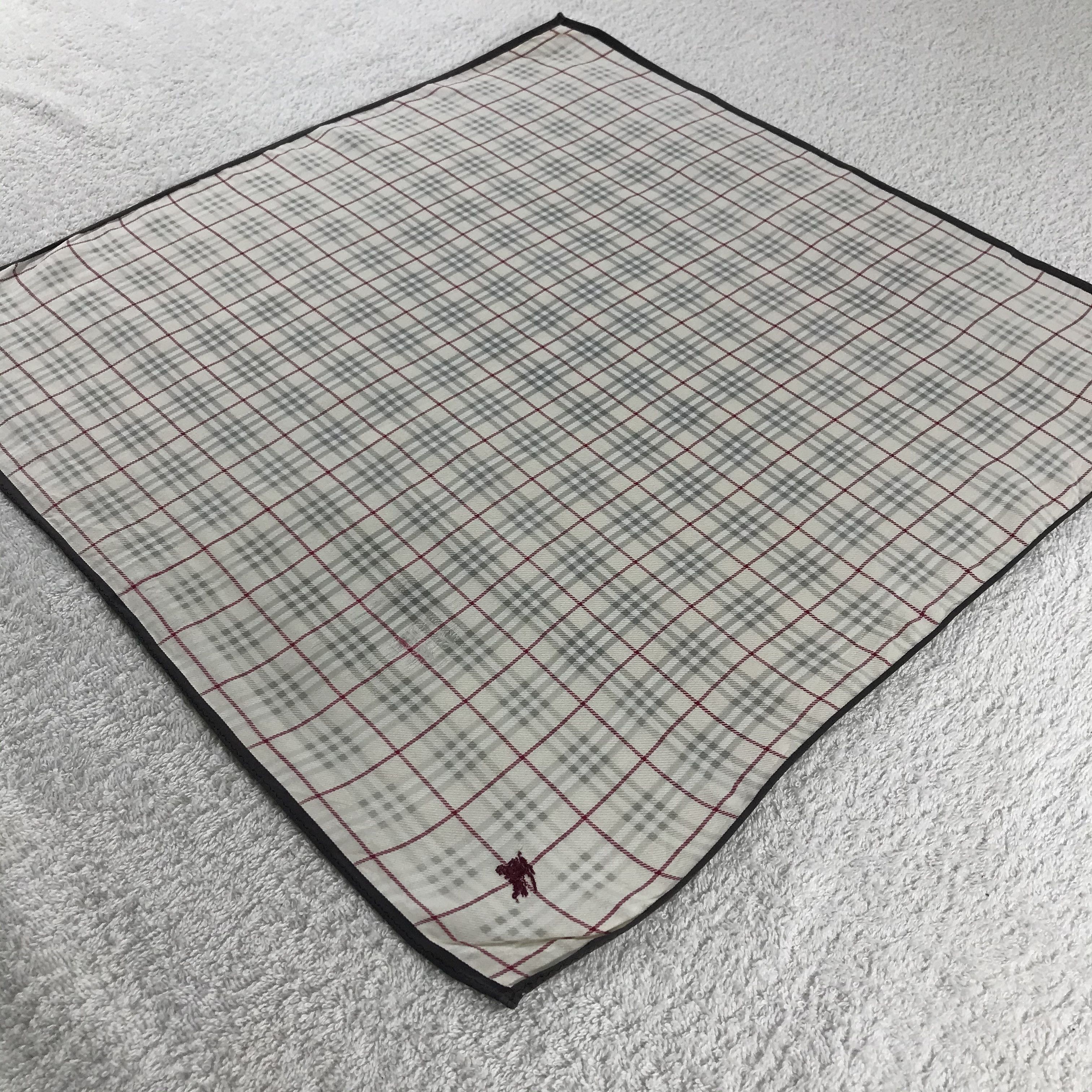 Burberry × Vintage Burberry Bandana / Handkerchief / Neckerchief - S063 Size ONE SIZE - 2 Thumbnail