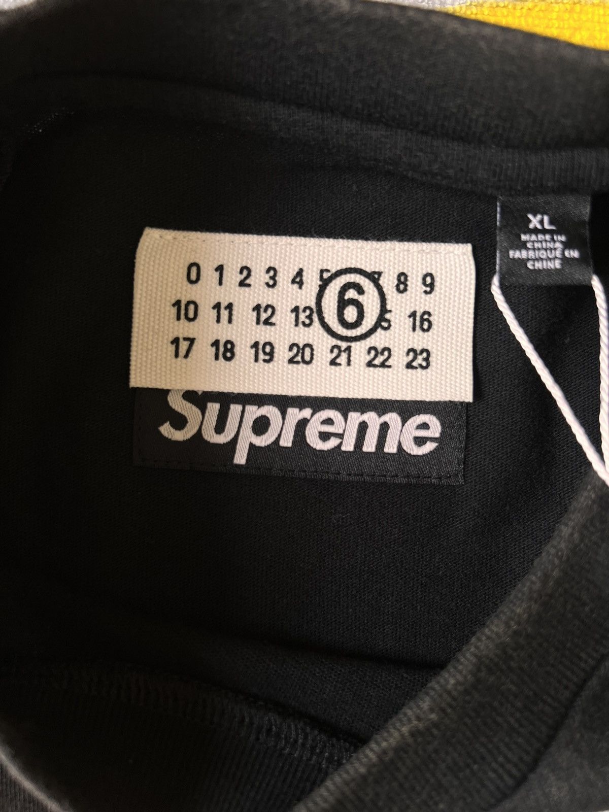 Maison Margiela × Supreme XL Supreme x MM6 Maison Margiela Split Graphic Top black red Size US XL / EU 56 / 4 - 18 Thumbnail