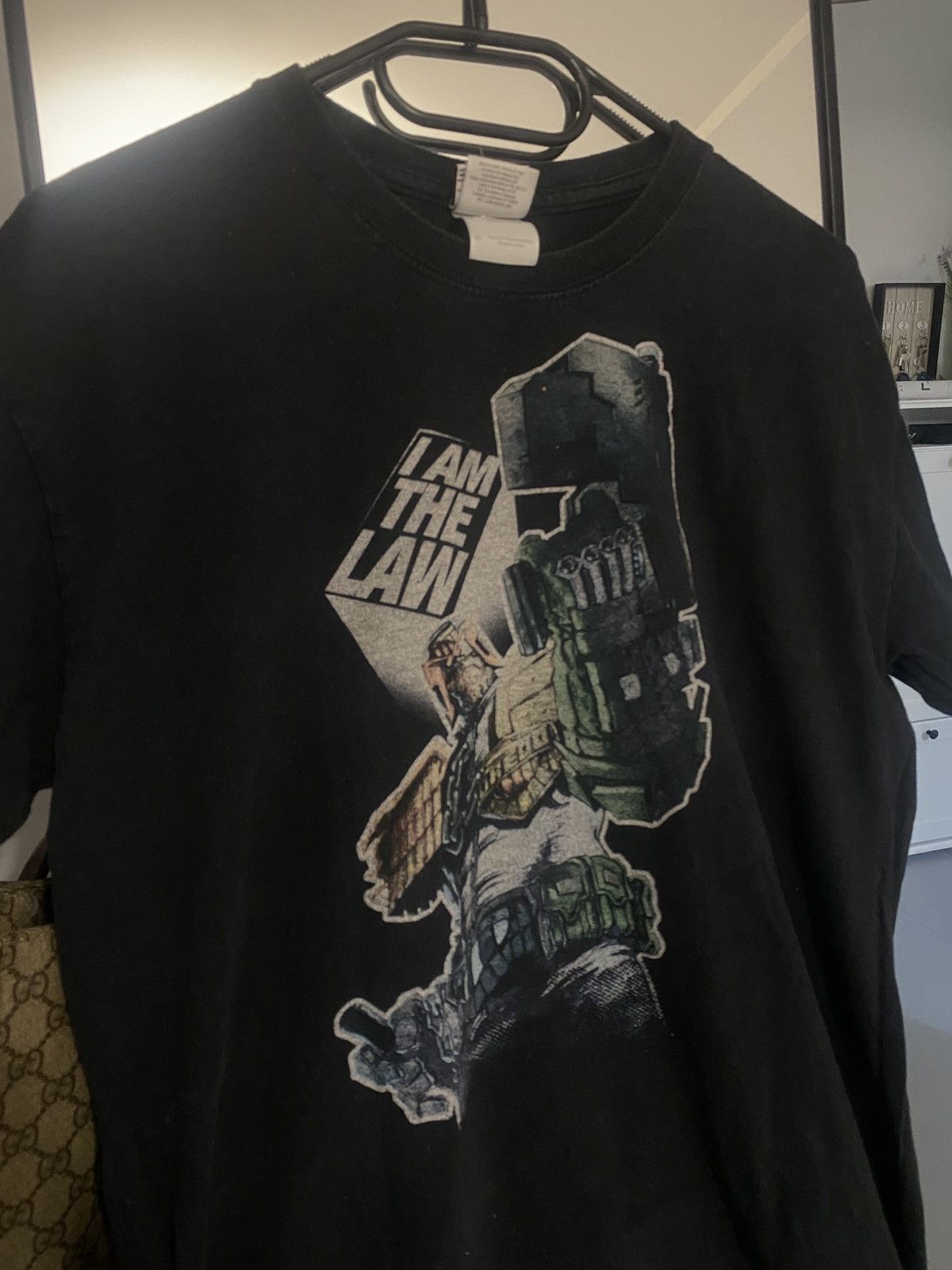 Vintage Vintage 2000s Judge Dredd by 2000AD Movie Tee Size US M / EU 48-50 / 2 - 3 Thumbnail