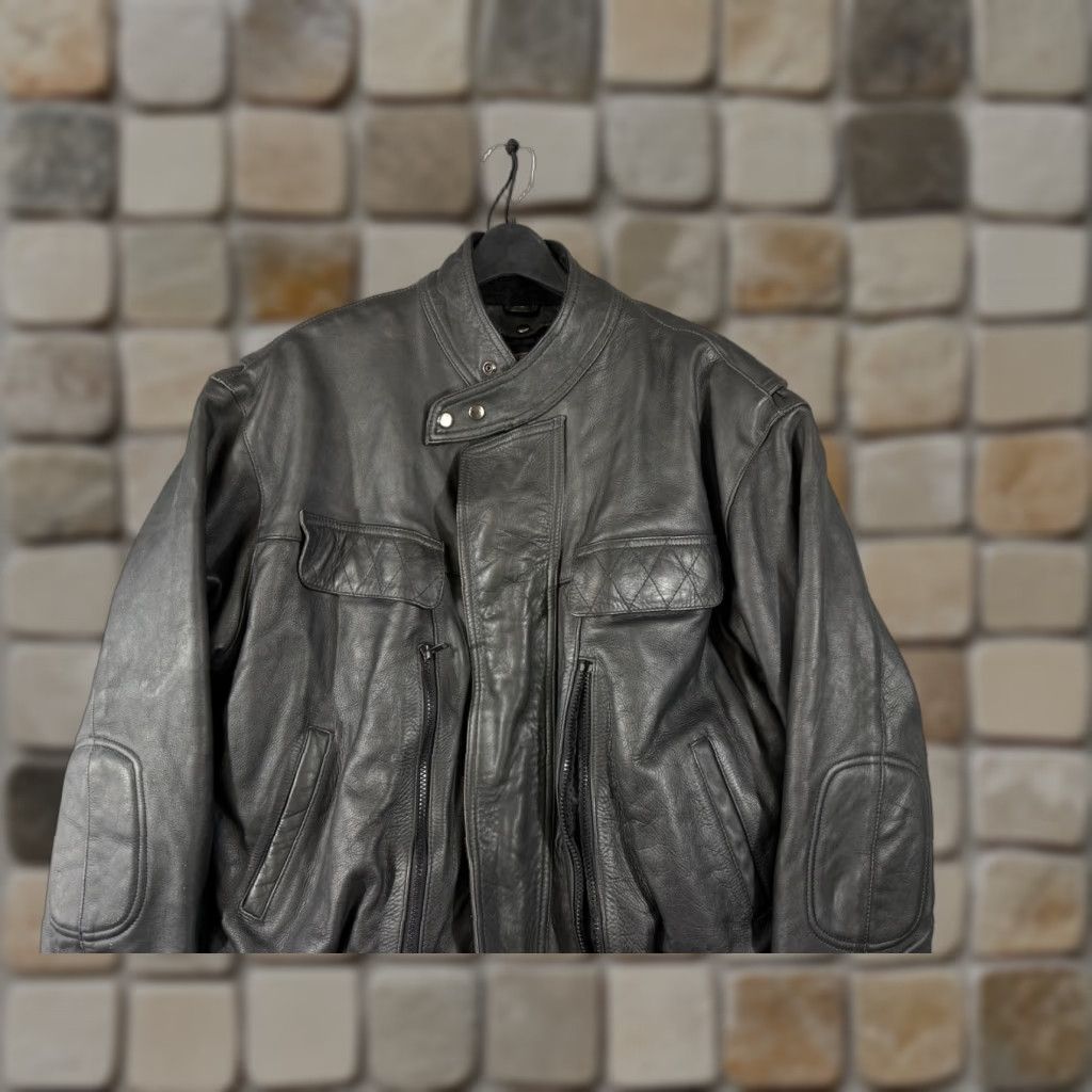 Vintage RoadGear Motorcycle Jacket Mens 52 Black Leather Thinsulate Lined Biker Riding Size US L / EU 52-54 / 3 - 1 Thumbnail