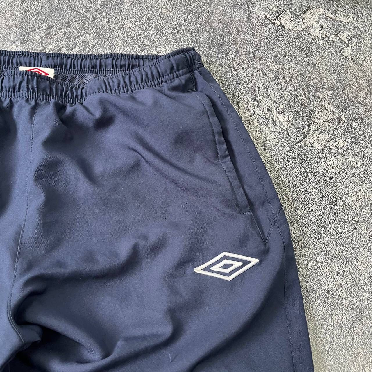 Umbro Vintage Glasgow Rangers 2018/2019 top training football Size US 34 / EU 50 - 7 Thumbnail