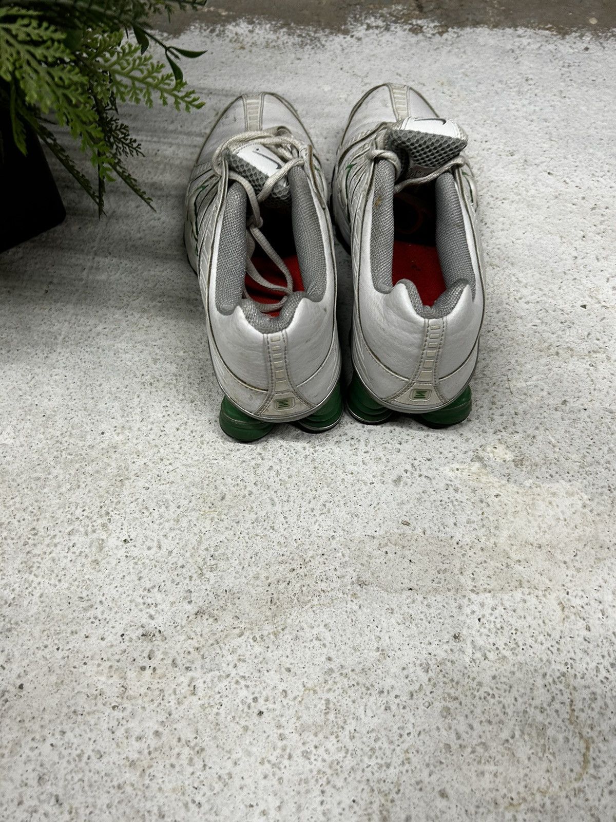 Nike × Vintage Y2K Nike Shox White/Green 2006 Size US 8 / EU 41 - 5 Thumbnail