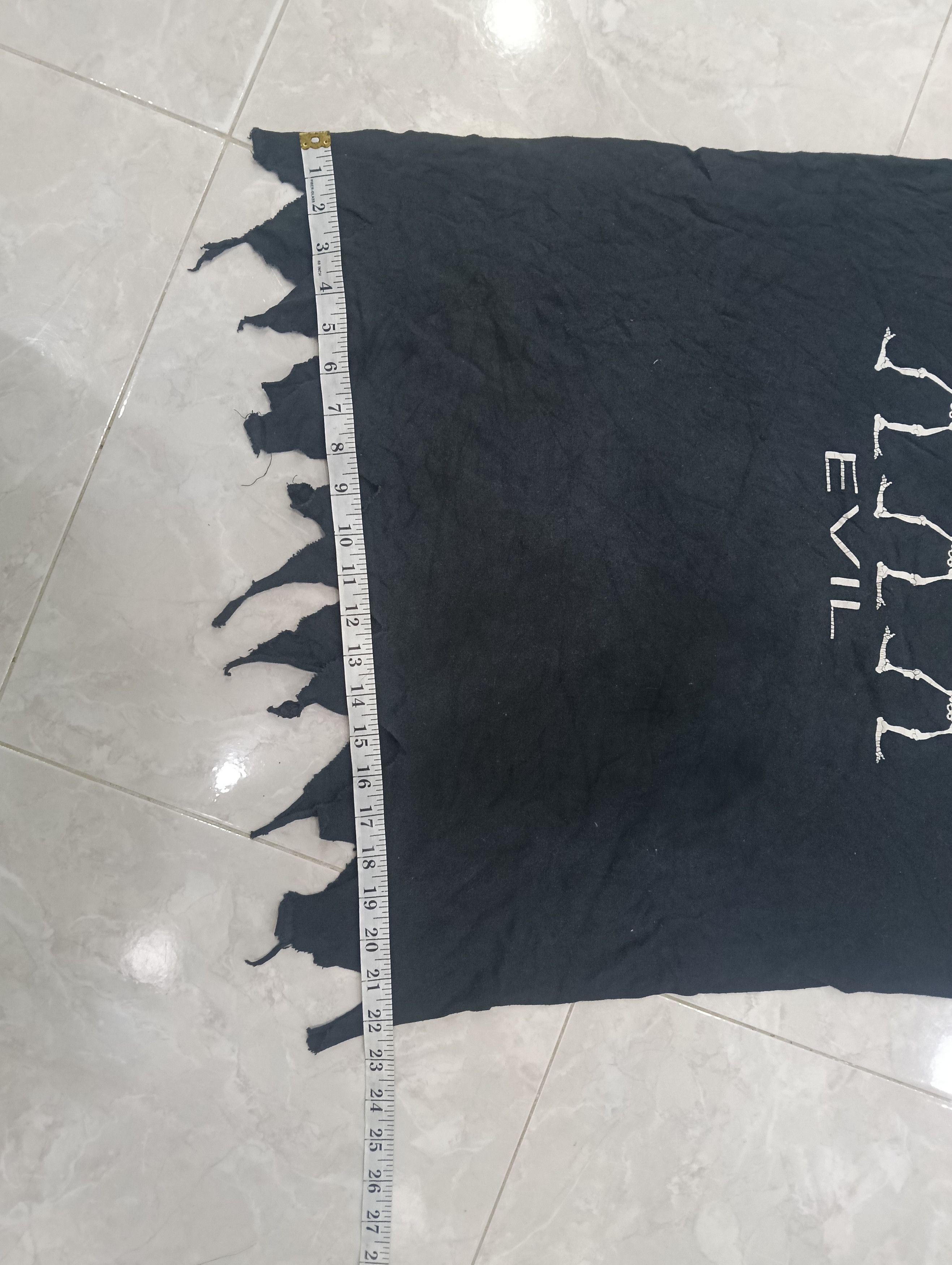 Japanese Brand Y2K Evil Shirt Size US L / EU 52-54 / 3 - 7 Thumbnail