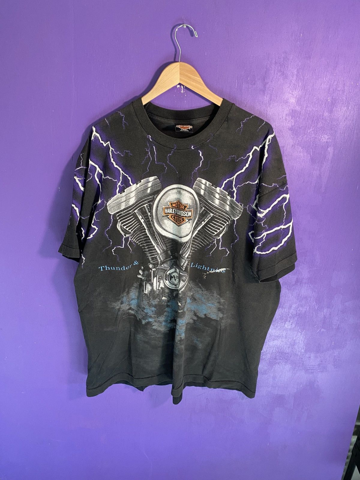 Harley Davidson Vintage 90s Harley davidson lightning AOP t-shirt Size US XXL / EU 58 / 5 - 1 Thumbnail