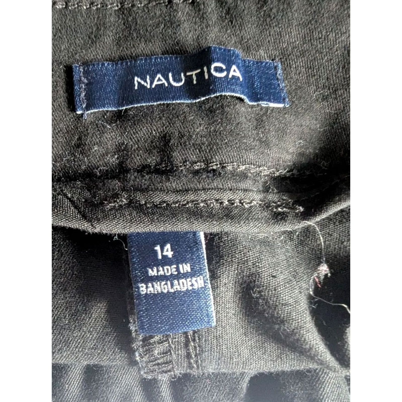 Nautica Nautica Black Chino Shorts Womens Sz 14 Cotton Elastane Stretch Casual Regular 14 Black Logo Pockets Slim? Size 36" / US 14 / IT 50 - 3 Thumbnail