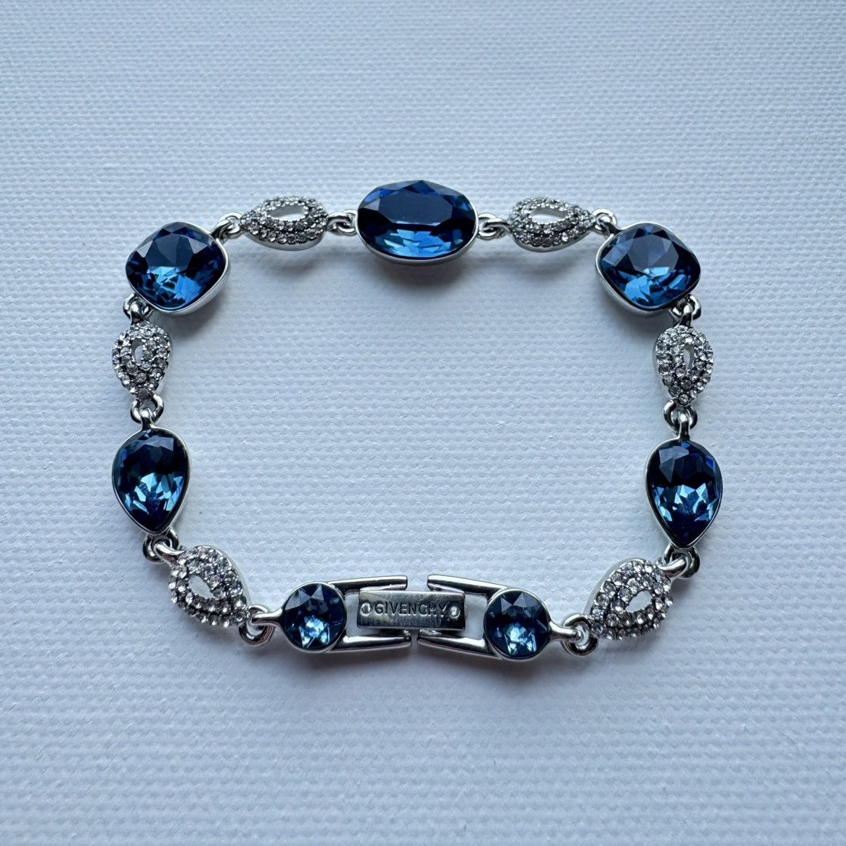 Givenchy Givenchy Blue Bracelet Size ONE SIZE - 1 Thumbnail