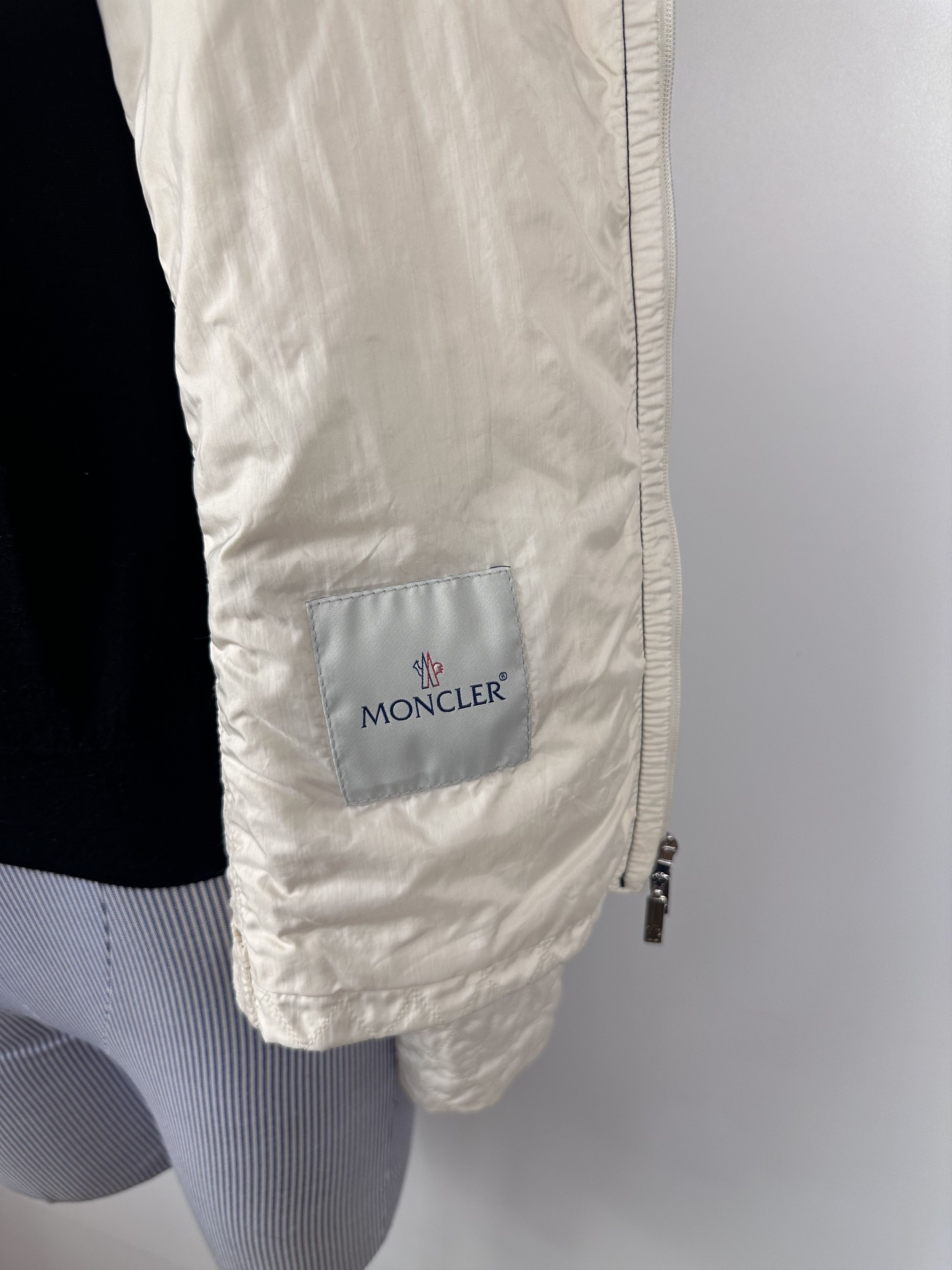 Grailed × Moncler Moncler Viviane Gibbotto Quilted Lightweight Jacket Size 4 Size S / US 4 / IT 40 - 11 Thumbnail