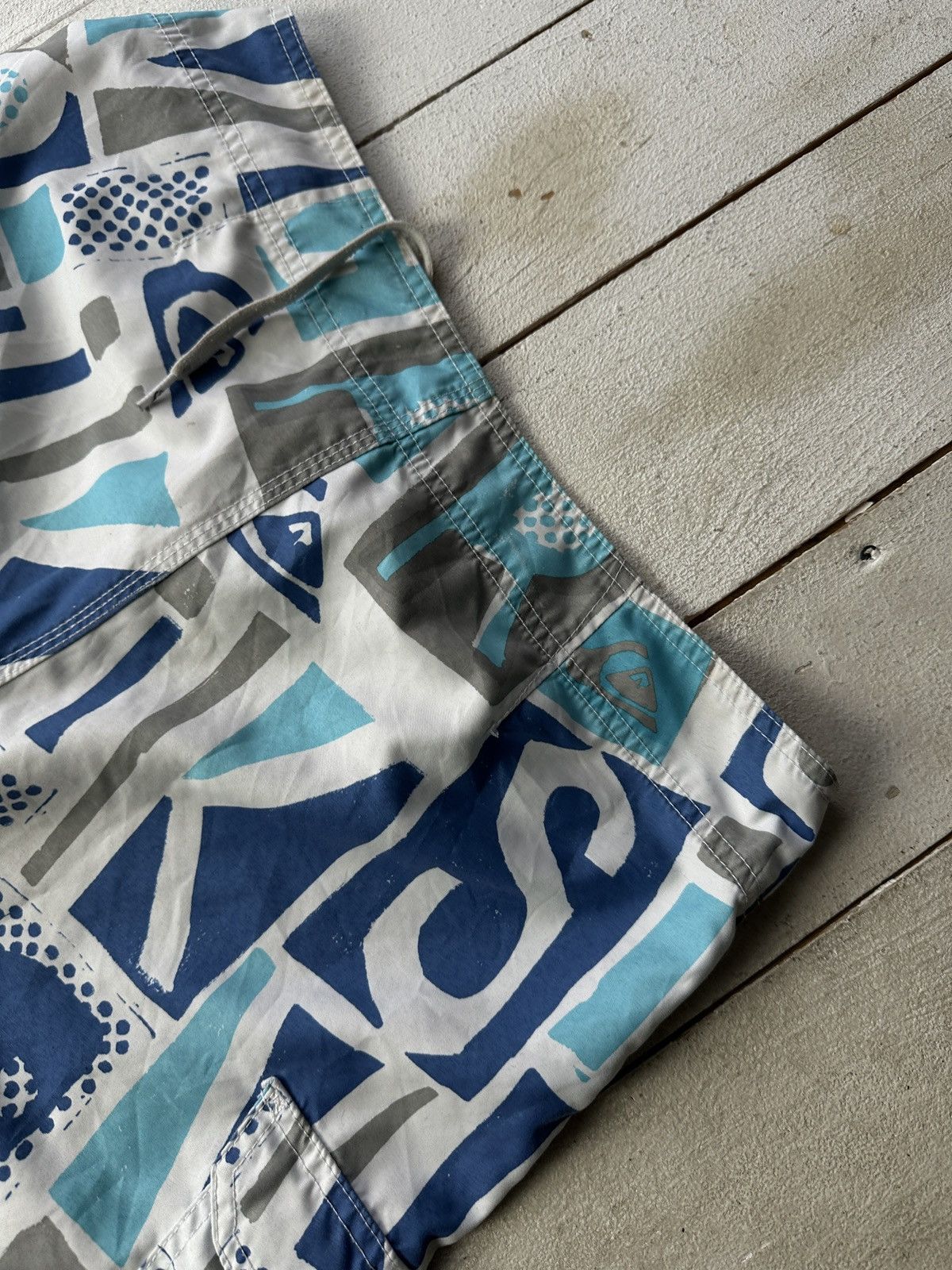 Quiksilver 🚨Vintage Quiksilver Shorts Big Logo Y2K Style 90s Surfing Size US 32 / EU 48 - 10 Thumbnail