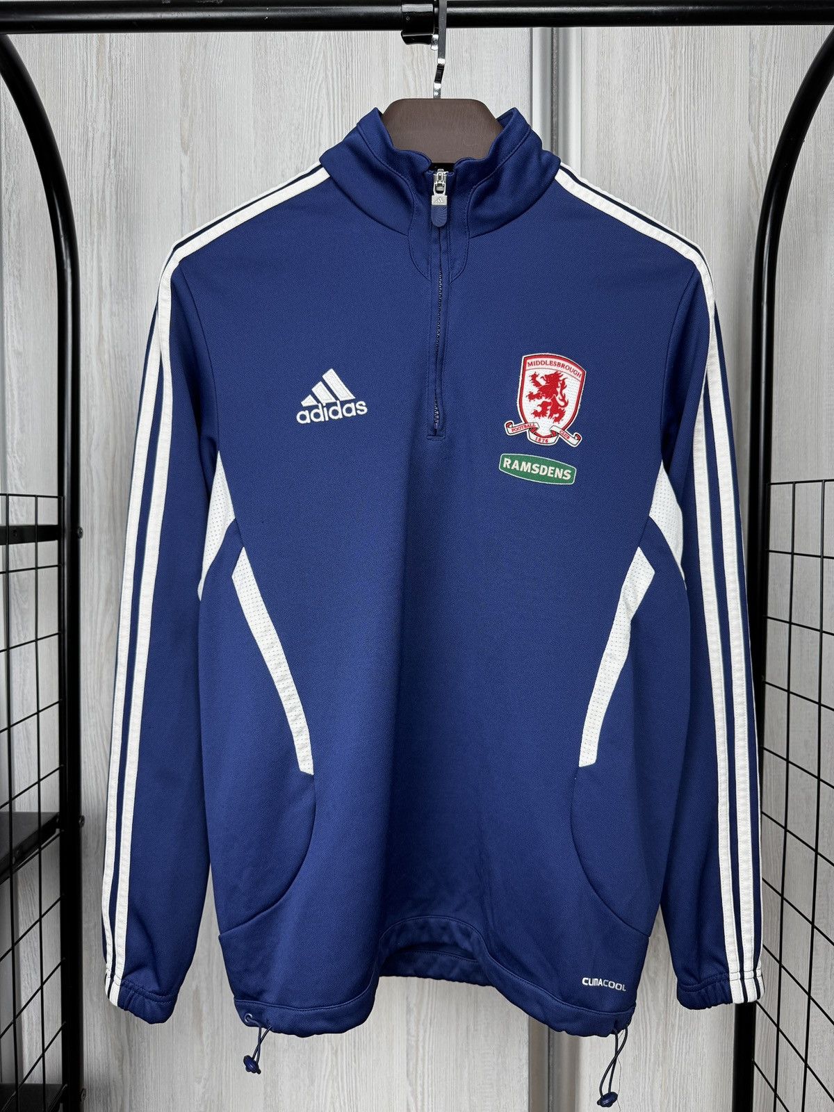Adidas Middlesbrough adidas Blue training sweatshirt 2011/12 size S Size US S / EU 44-46 / 1 - 2 Thumbnail