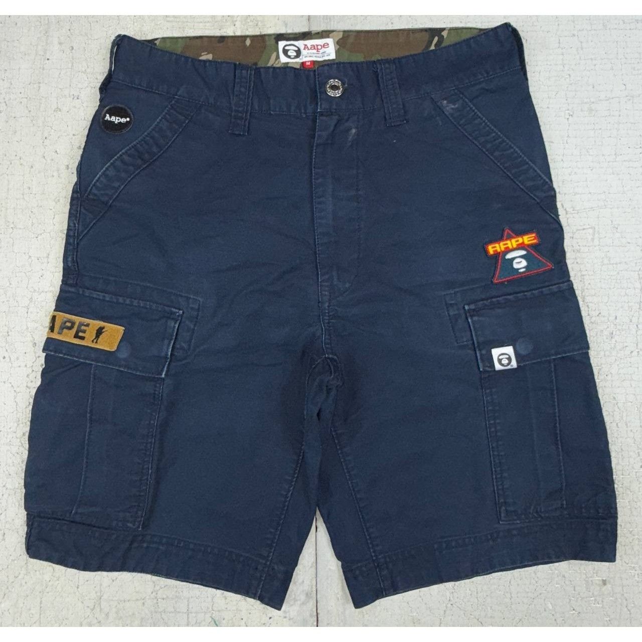 Vintage AAPE by A Bathing Ape Navy Cargo Shorts Patches Logo Size US 33 - 1 Thumbnail