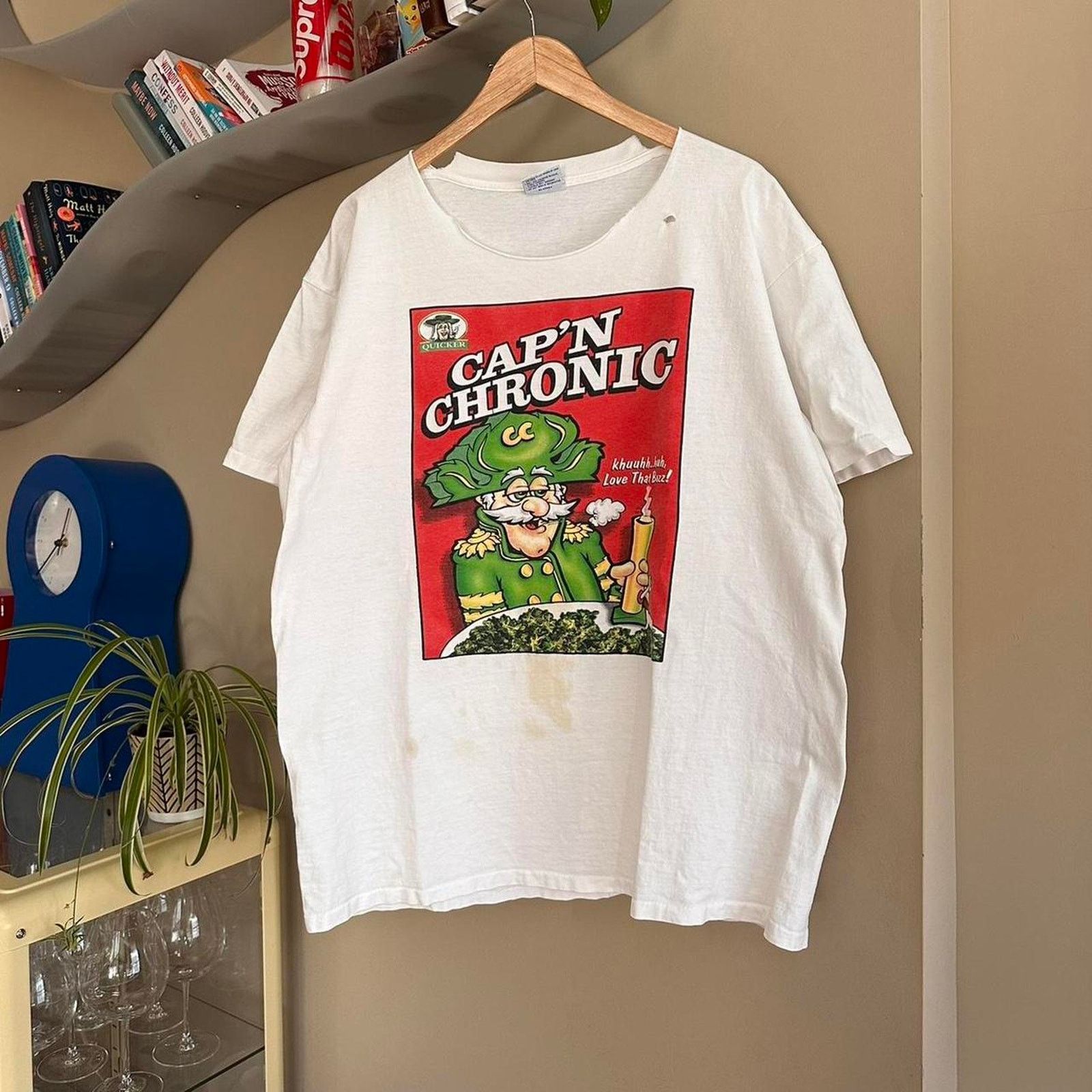Rap Tees × Vintage Vintage Captain Chronicle Weed Shirt Size US XL / EU 56 / 4 - 1 Thumbnail