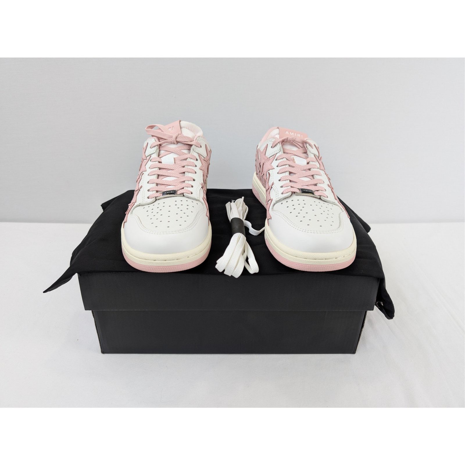 Amiri o1rshd1 Q:2 / Stars Low Top Sneakers in White/Pink Size US 8 / IT 38 - 13 Thumbnail