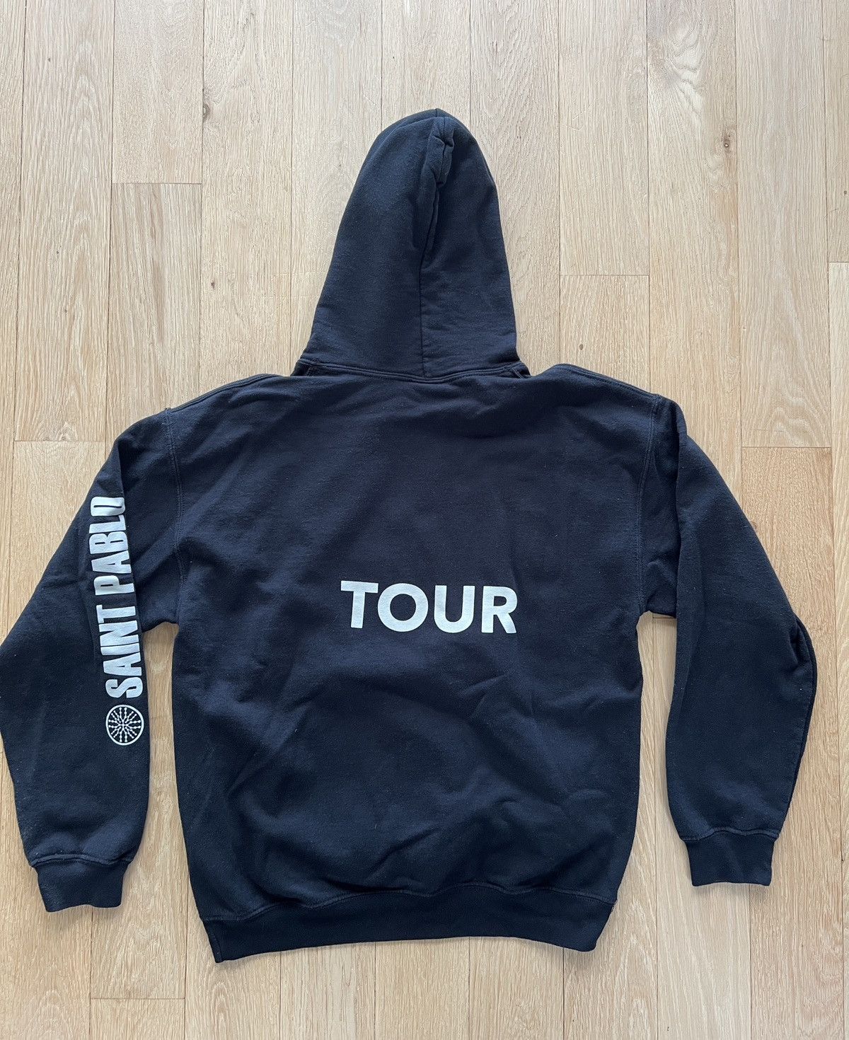 Kanye West Saint Pablo tour Size US M / EU 48-50 / 2 - 2 Thumbnail