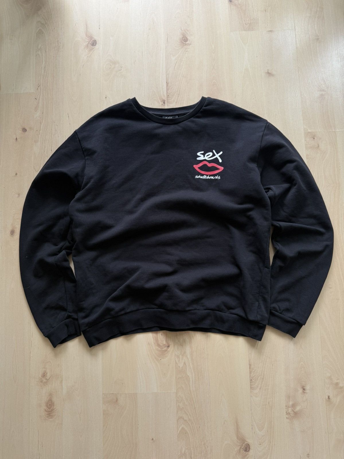 Sex Skateboards Sex Skateboards black crew neck boxy sweatshirt Size US L / EU 52-54 / 3 - 2 Thumbnail