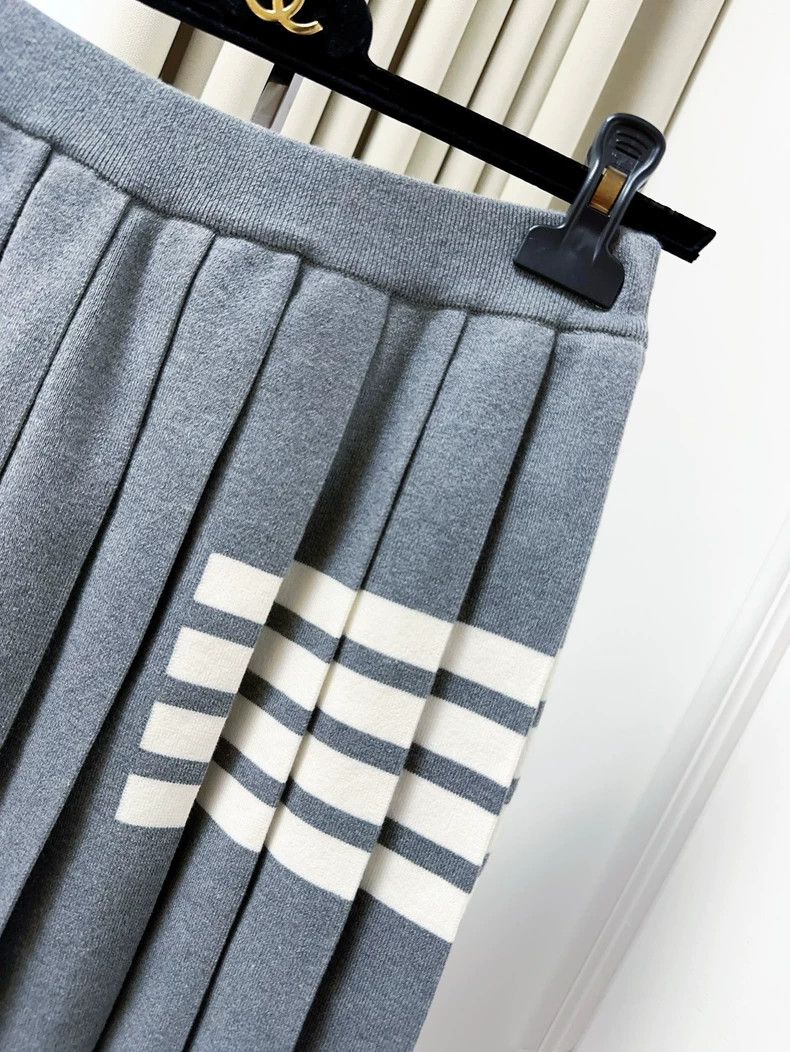 Other Thom Browne A hundred-and-fifty centimeter skirt Size 24" / US 00 / IT 34 - 3 Thumbnail