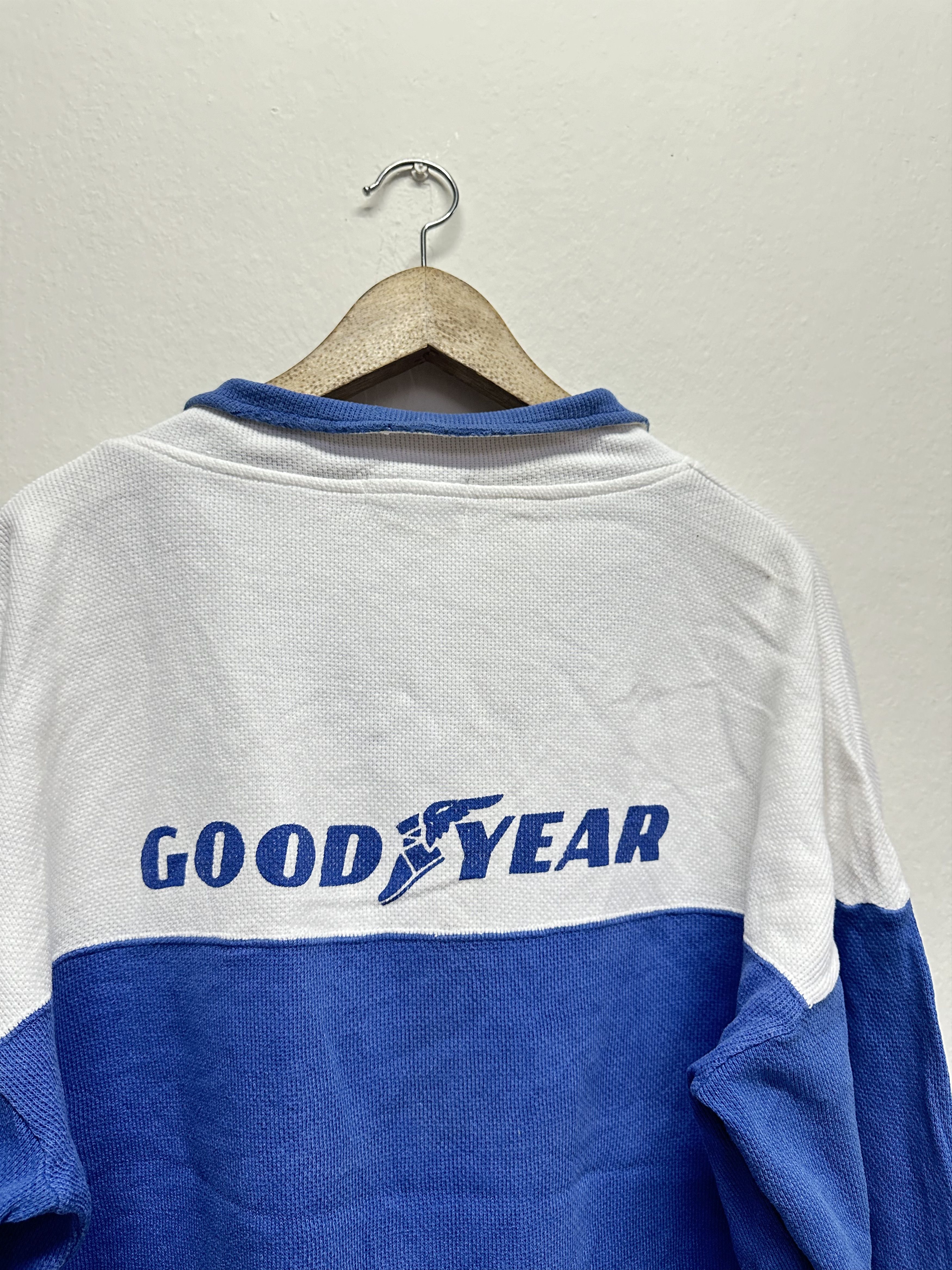 Sports Specialties Vintage Good Year F-1 Racing Size US M / EU 48-50 / 2 - 6 Thumbnail