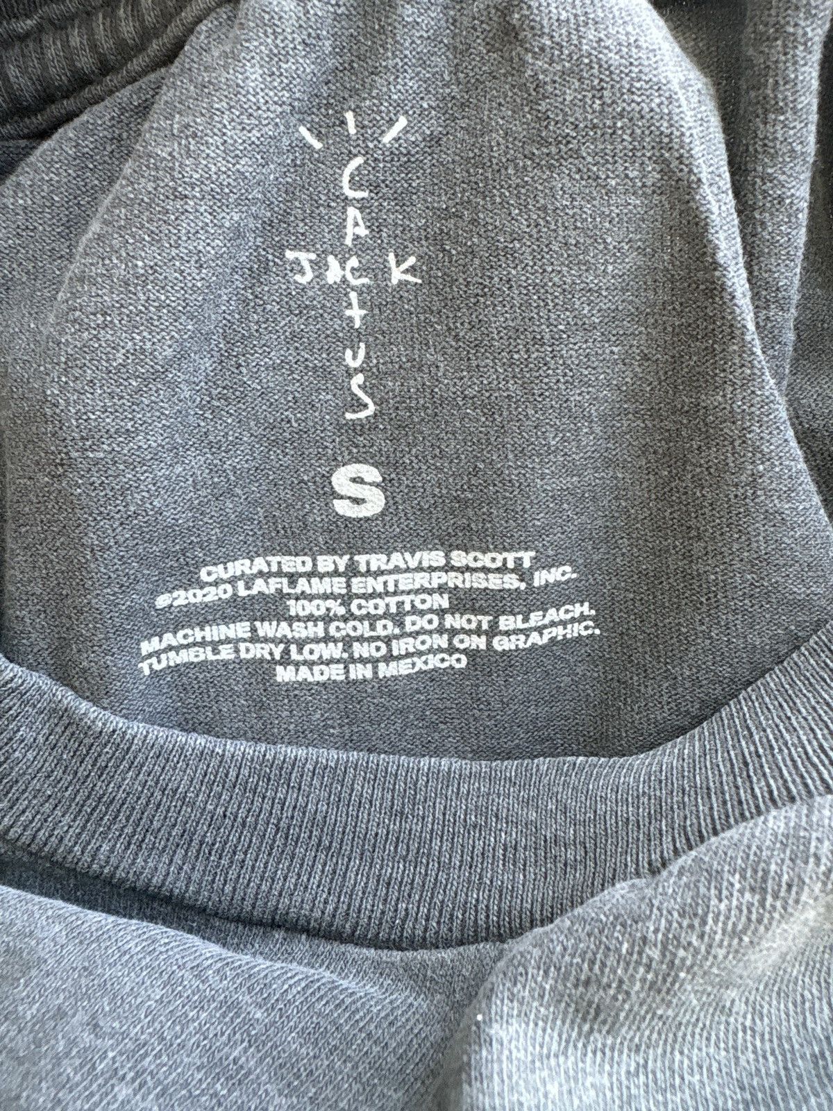 Travis Scott Graphite t- shirt Size US S / EU 44-46 / 1 - 3 Thumbnail