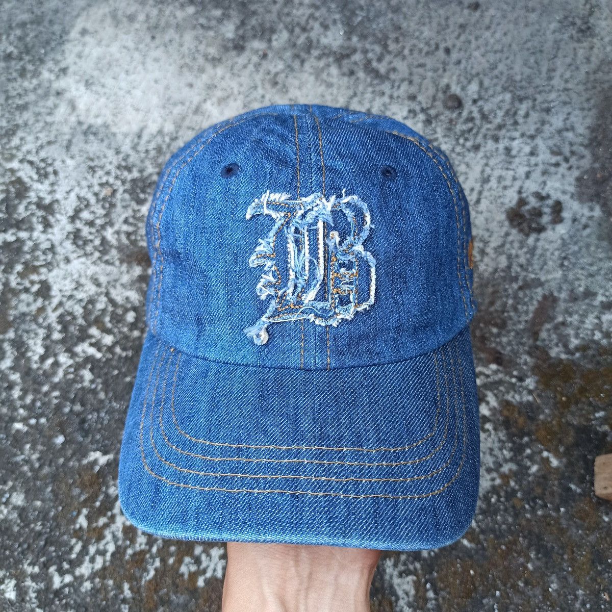Birkenstock × Japanese Brand Sick initial B distressed hat Size ONE SIZE - 1 Thumbnail