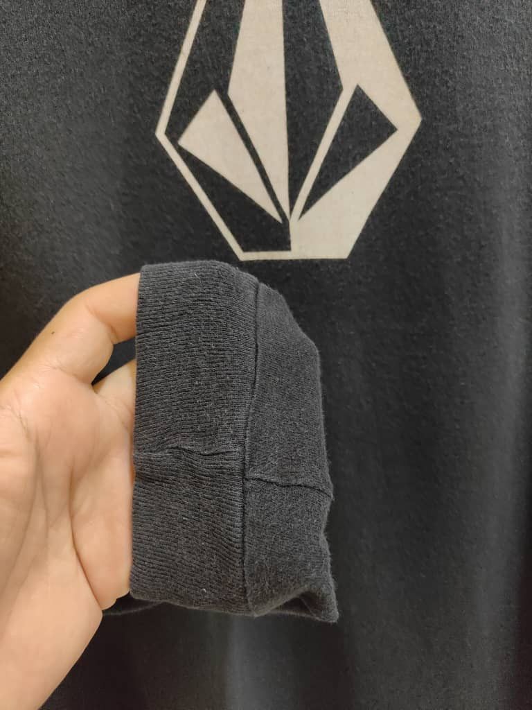 Vintage Vintage × Volcom RARE🔥VINTAGE VOLCOM big logo Size US M / EU 48-50 / 2 - 3 Thumbnail