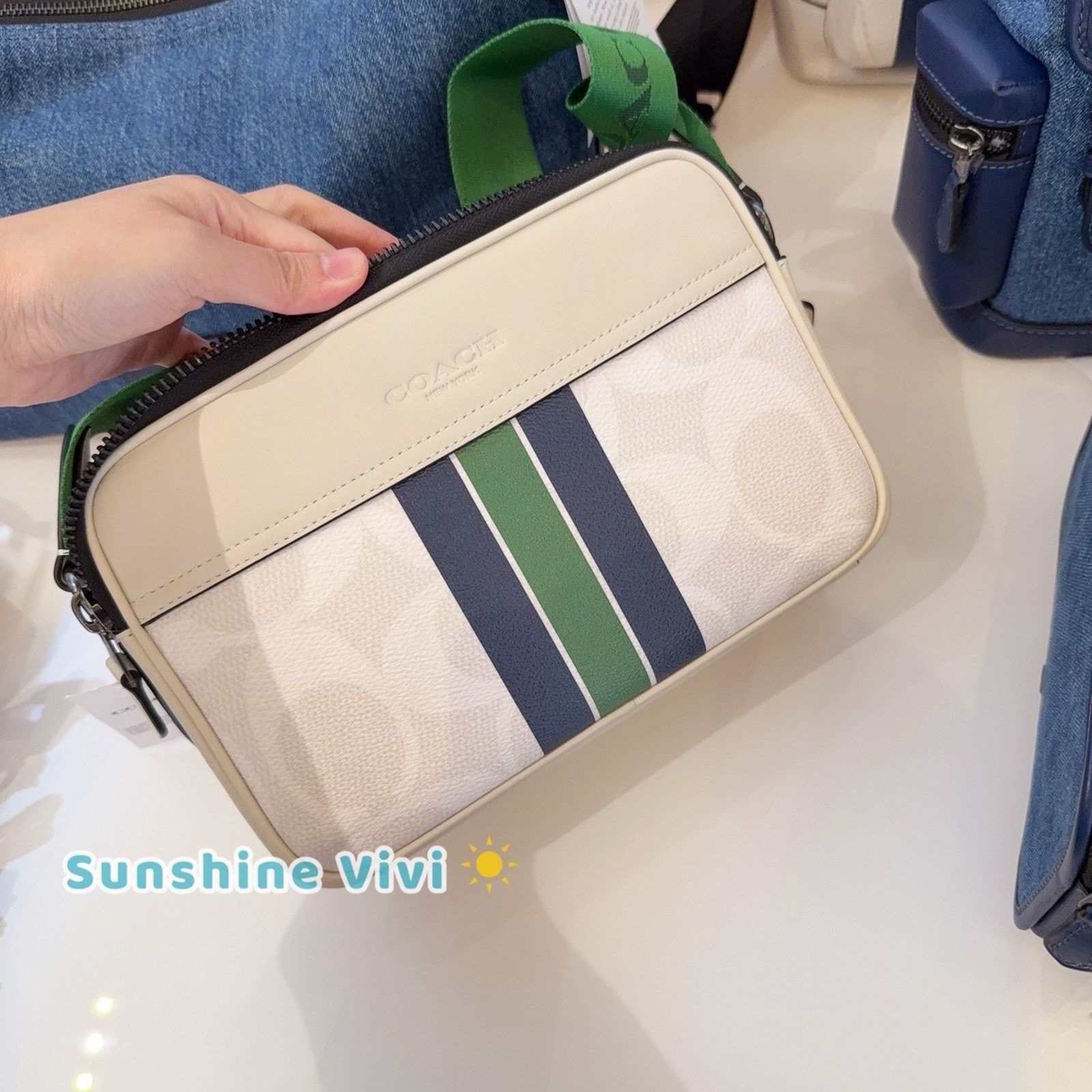 Coach NWT Coach Men's Graham Crossbody Bag Varsity Stripe CBI36 Size ONE SIZE - 1 Thumbnail