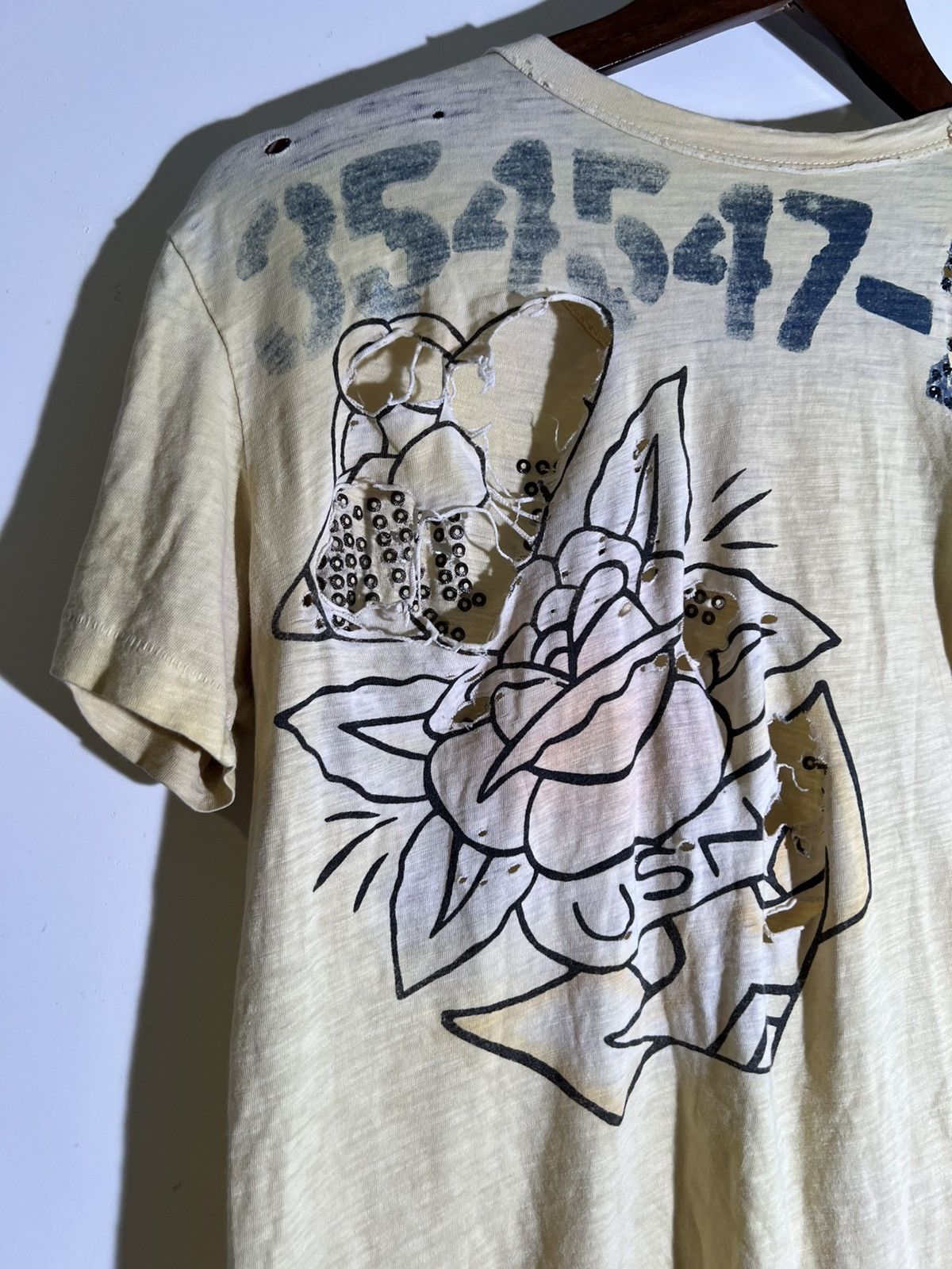 The Great China Wall Y2K 2000’s Vintage The Great China Wall Retro Bejeweled Tee Size US M / EU 48-50 / 2 - 9 Thumbnail