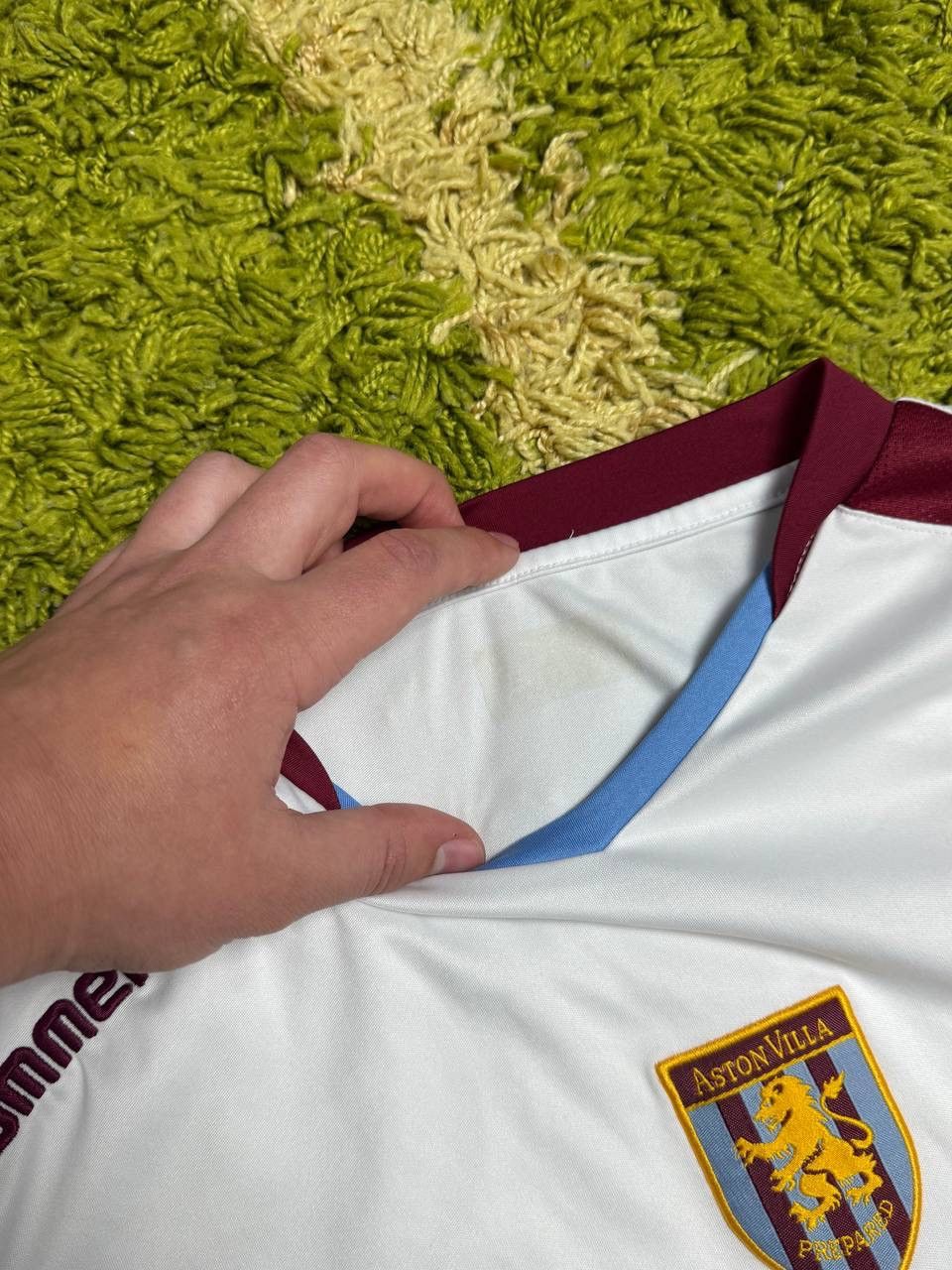 Hummel Vintage 2006 Hummel Aston Villa Away Jersey Size US L / EU 52-54 / 3 - 5 Thumbnail