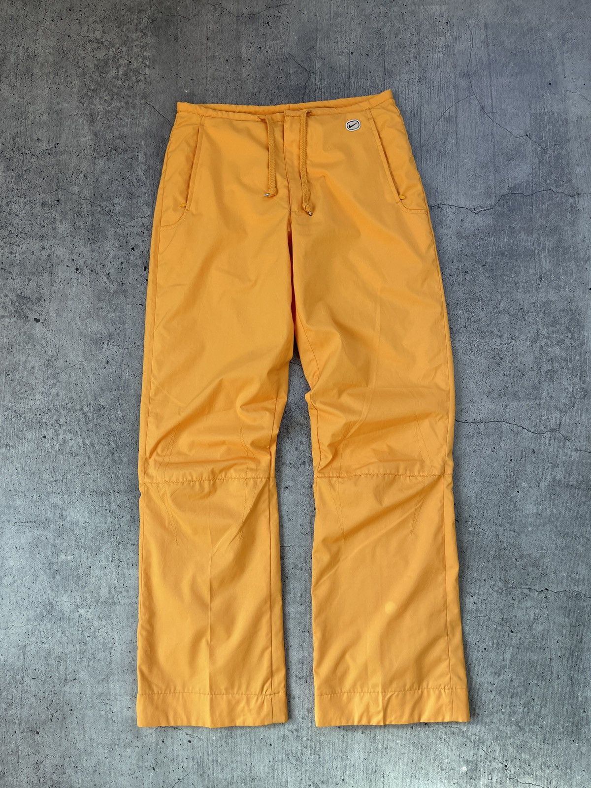 NIKE NYLON VINTAGE TRACK PANTS Y2K DRILL