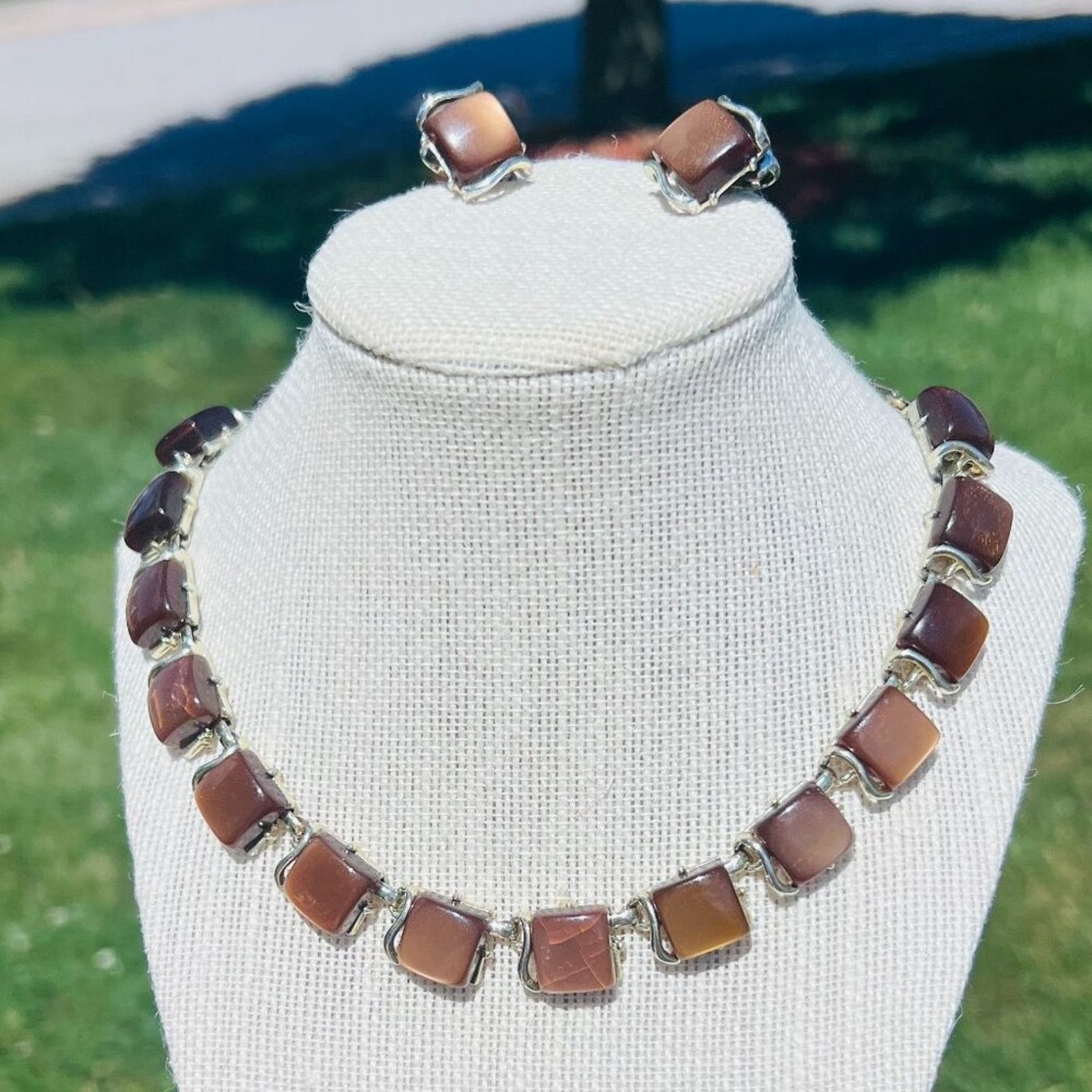 & Other Stories Coro - Vintage Lucite Thermoset Chocolate Moonglow Set Size ONE SIZE - 1 Thumbnail