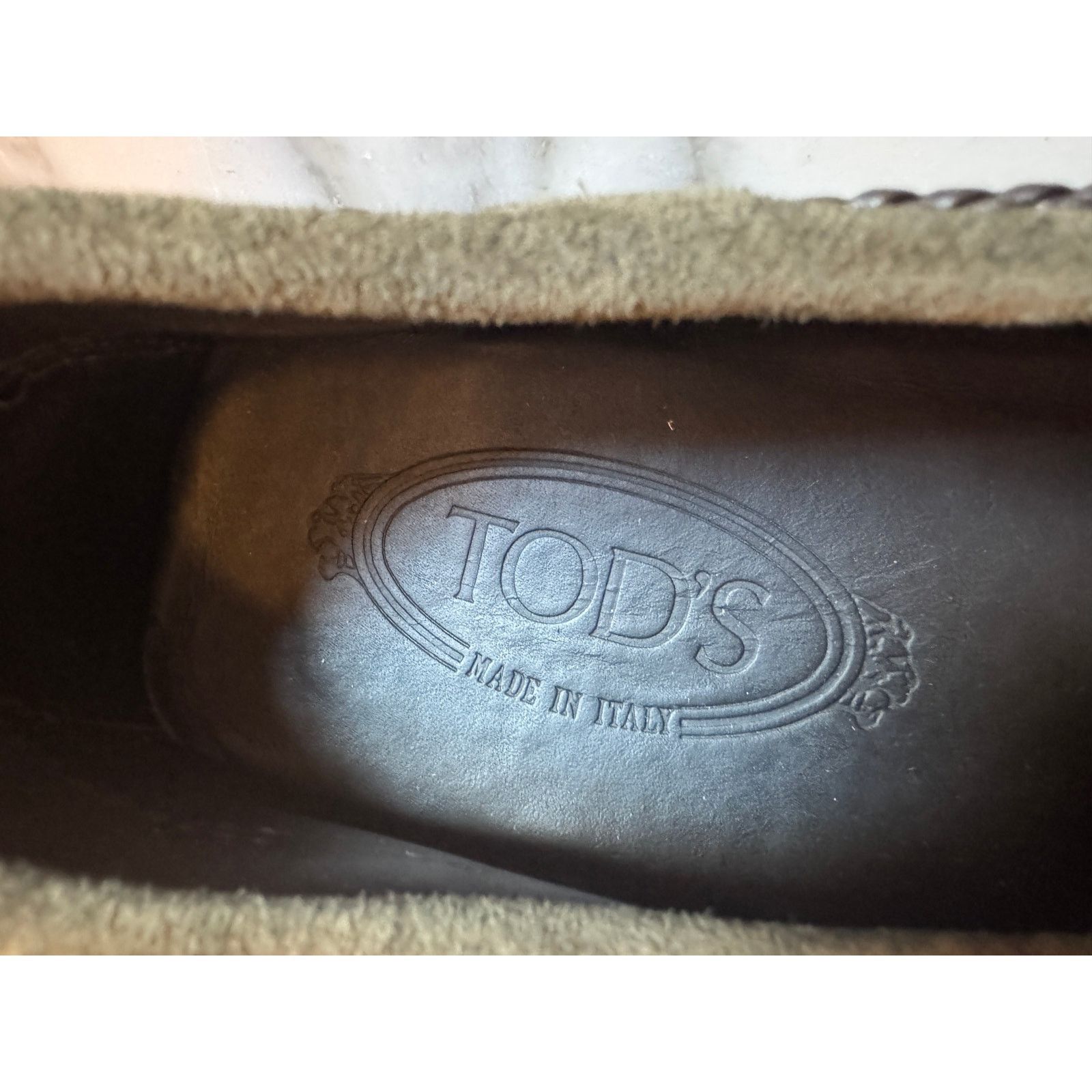 Tod's Tod's NWOT Men's Olive Green Nubuck Suede Bow Loafers Size US 9.5 / EU 42-43 - 5 Thumbnail