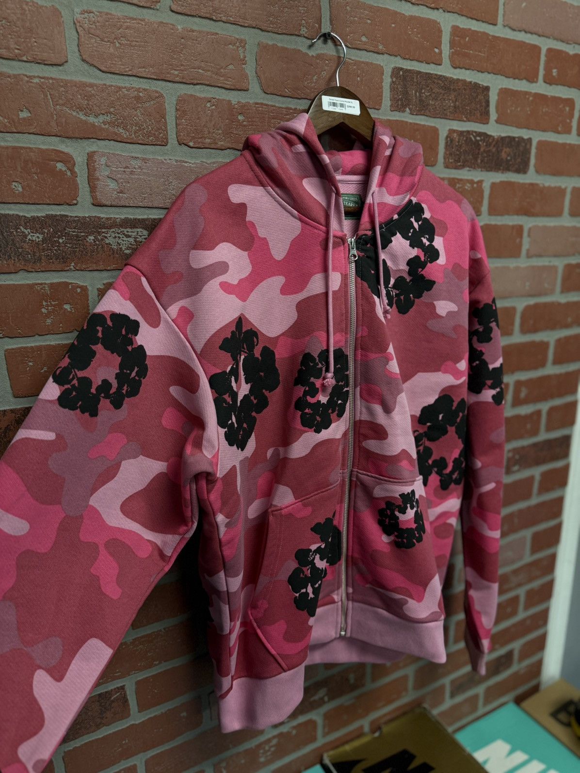DENIM TEARS Denim Tears Pink Camo Cotton Wreath Zip Up Hoodie XL (NEW) Size US XL / EU 56 / 4 - 5 Thumbnail
