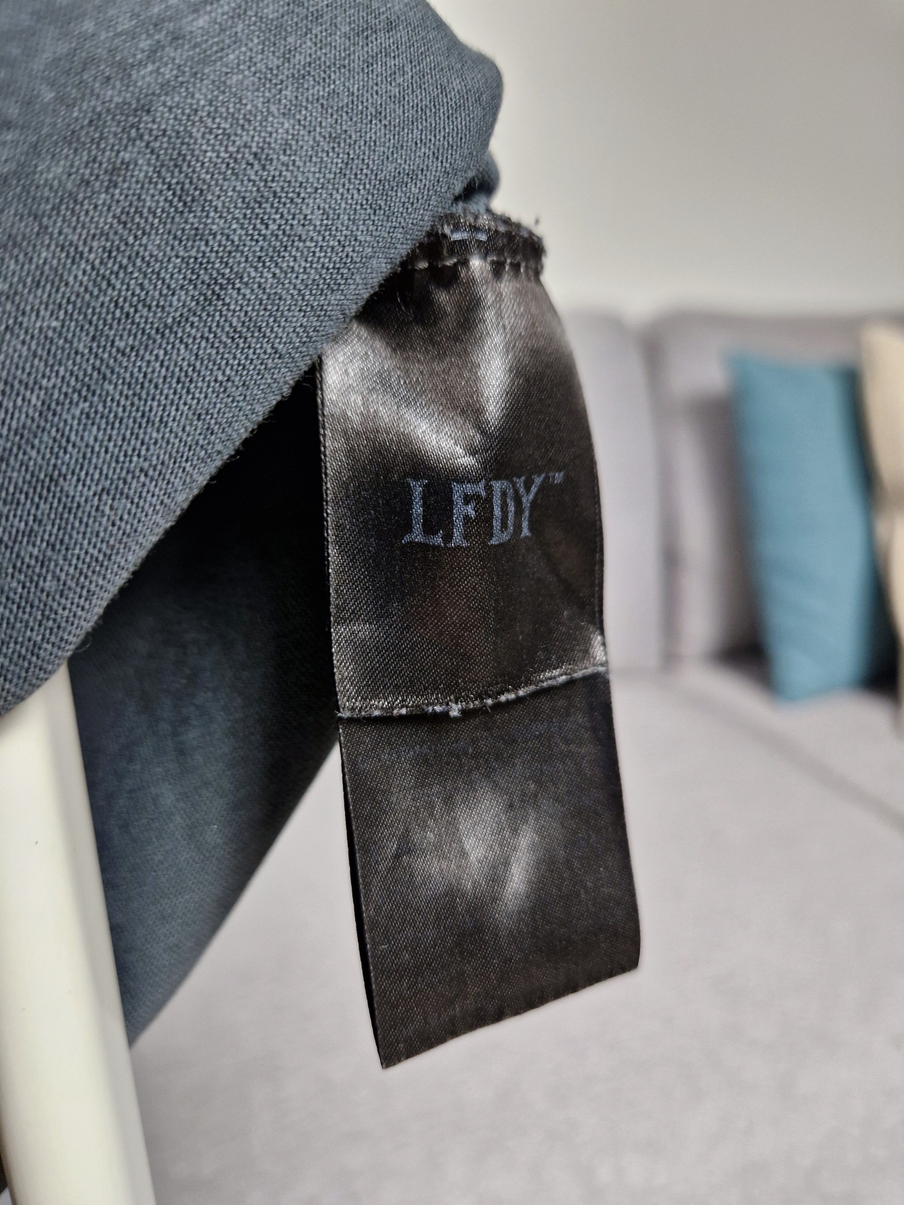 LFDY LFDY Live Fast Die Young t-shirt oversize unisex Size L Size US L / EU 52-54 / 3 - 8 Thumbnail