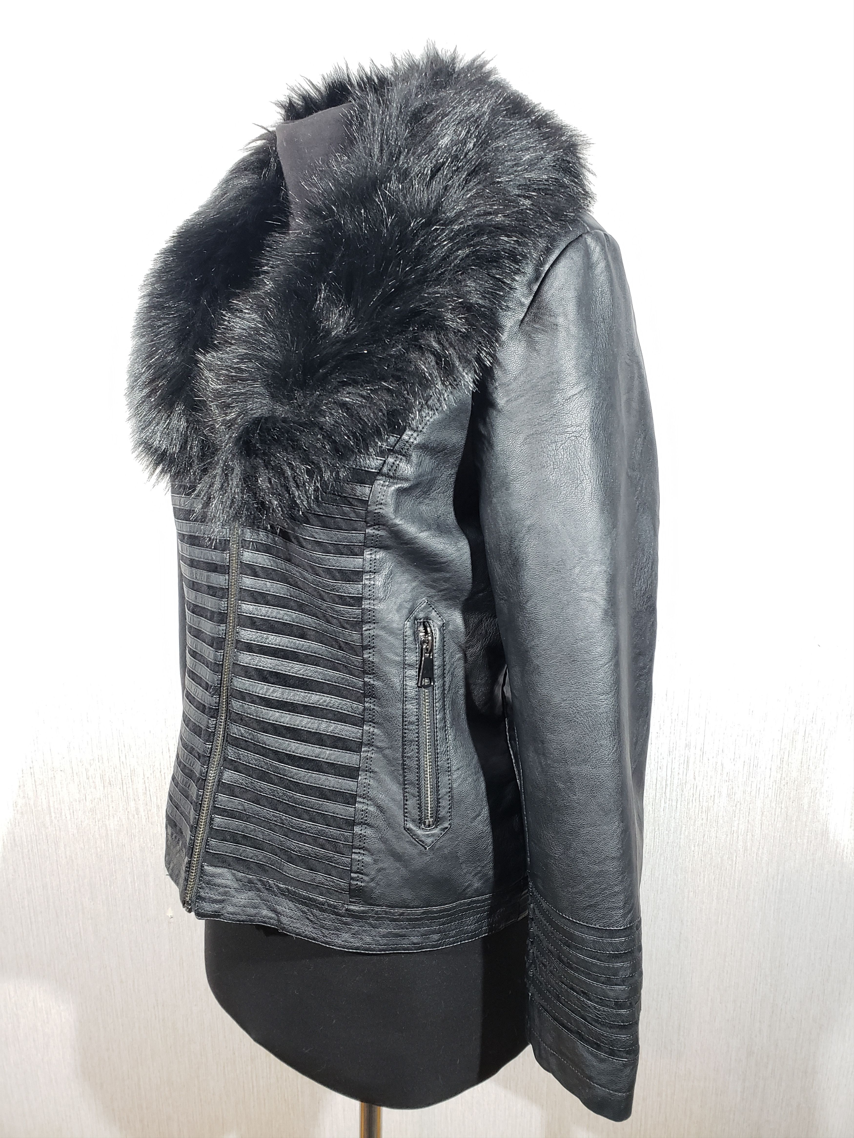Other Stylish women's black faux leather jacket. Size L / US 10 / IT 46 - 2 Thumbnail
