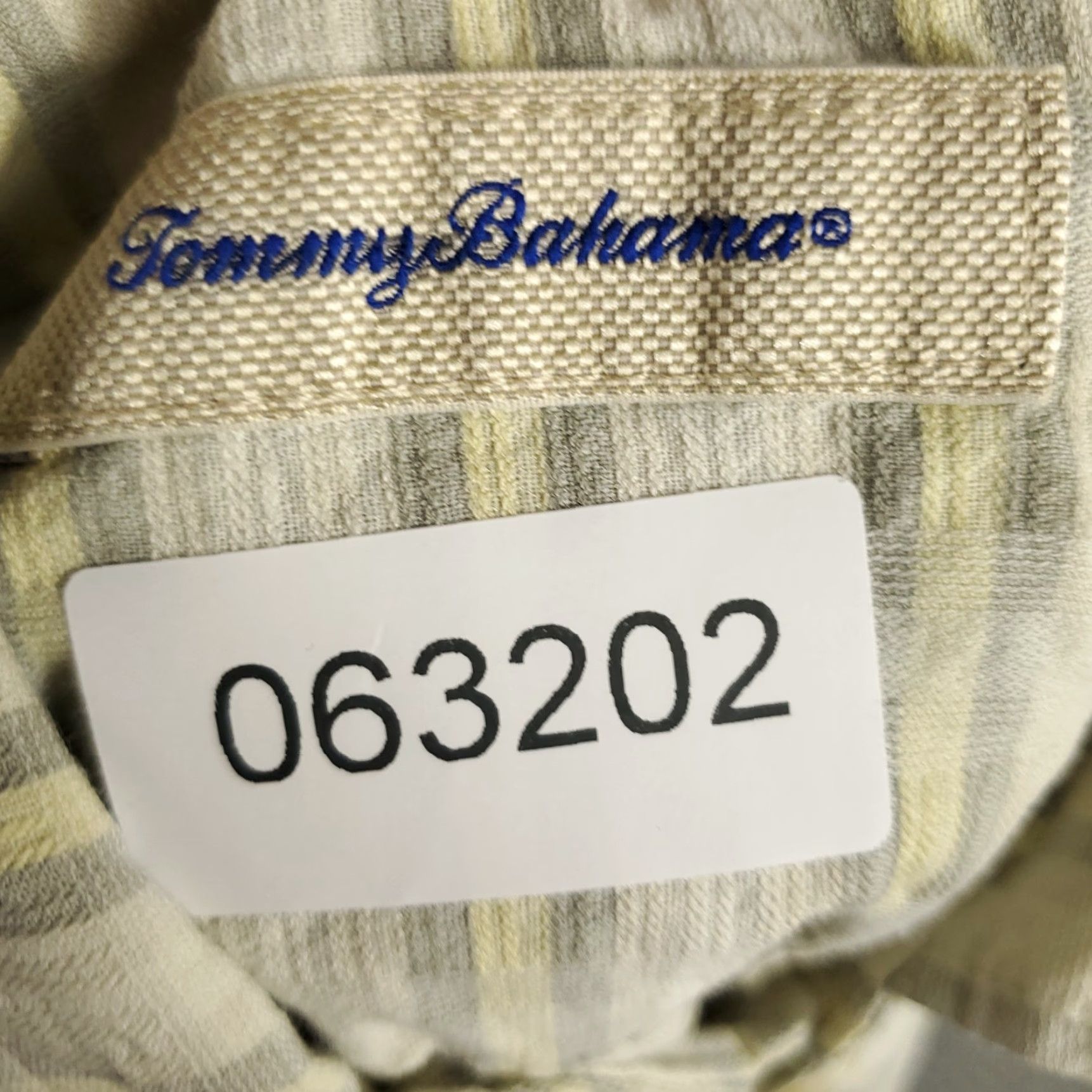 Tommy Bahama Tommy Bahama Shirt Mens Medium Ivory Plaid Silk Hawaiian Button Up Short Sleeve Size US M / EU 48-50 / 2 - 6 Thumbnail