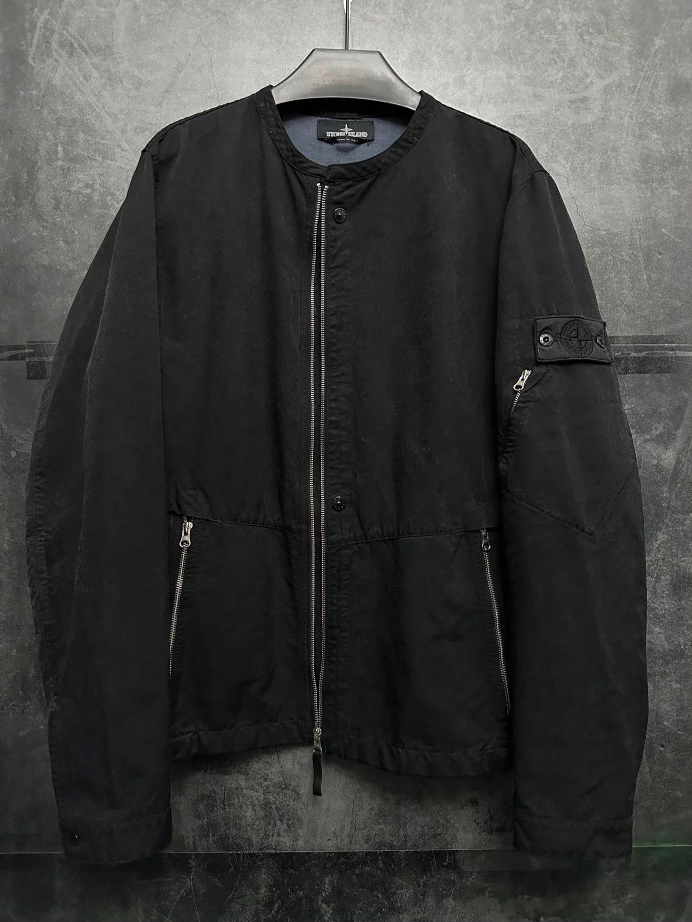 Stone Island Black Zip-Front Bomber Jacket with Sleeve Patch Size US XL / EU 56 / 4 - 1 Thumbnail