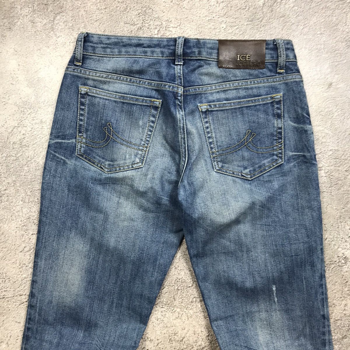 Vintage Vintage 90s Iceberg Distressed Baggy Flared Jeans Grunge 29 Size US 29 - 6 Thumbnail