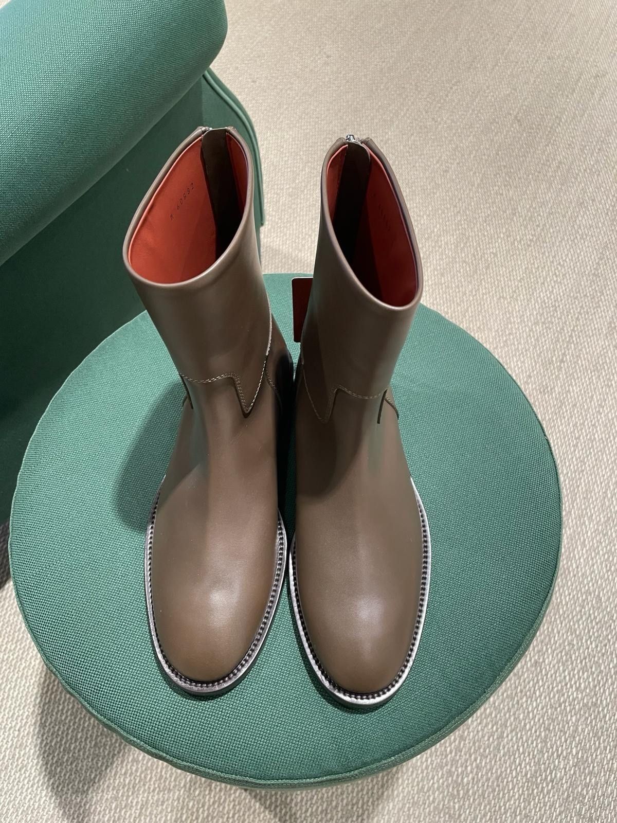 image of Loro Piana O1Loc1C0224 Leather Ankle Boots In Brown, Women's (Size 12)