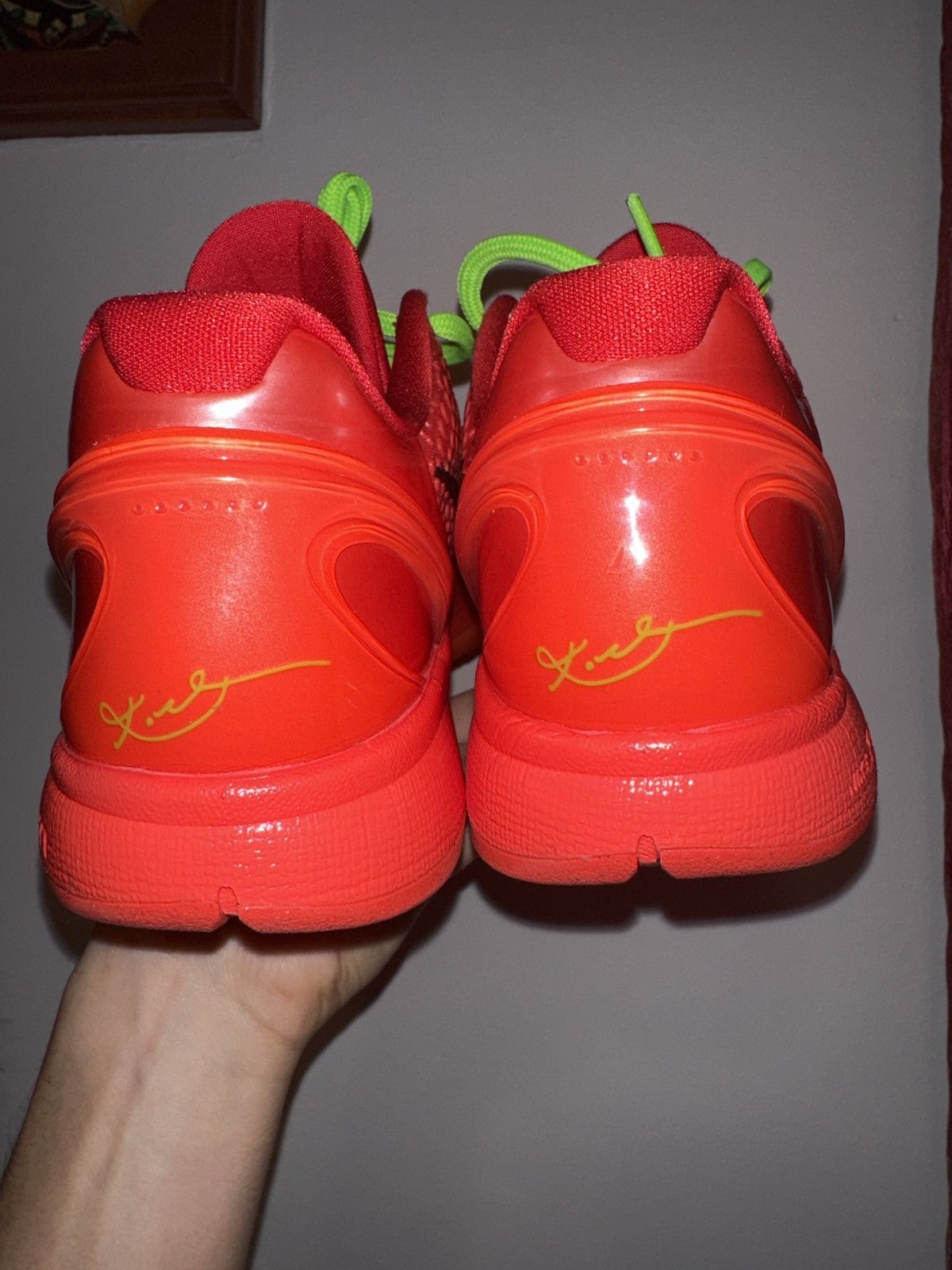 Nike Kobe 6 ‘Reverse Grinch’ Size US 9 / EU 42 - 9 Thumbnail