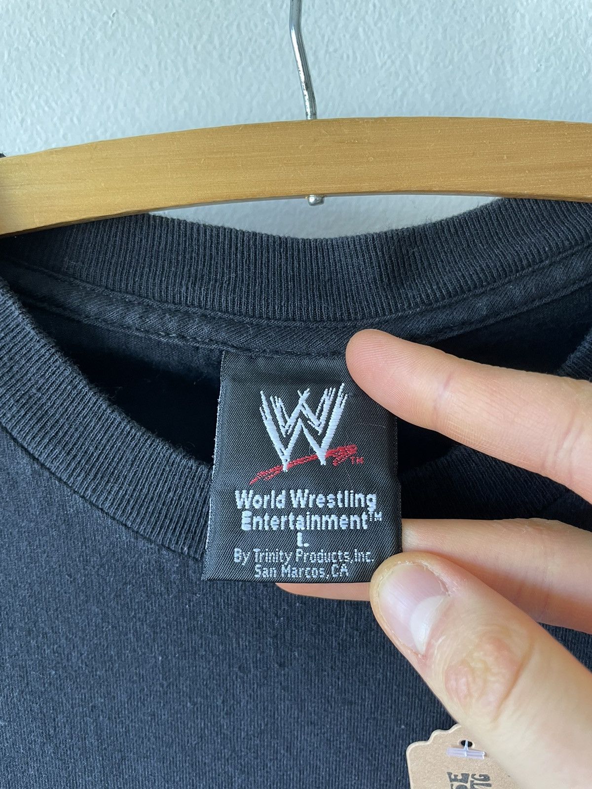 Vintage × WWE Vintage 2004 WWE Wrestle Mania 21 Tour tee Size US L / EU 52-54 / 3 - 4 Thumbnail