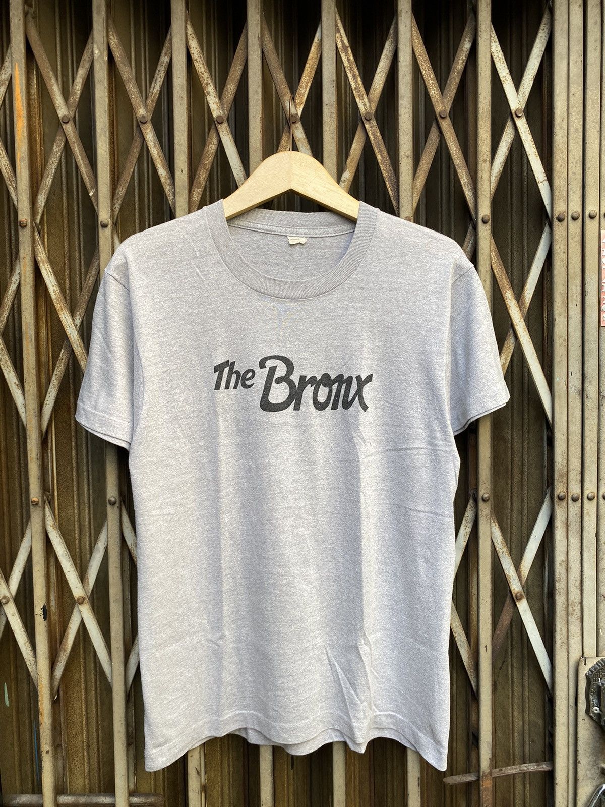 Band Tees Vintage The Bronx Tew Size US M / EU 48-50 / 2 - 1 Thumbnail