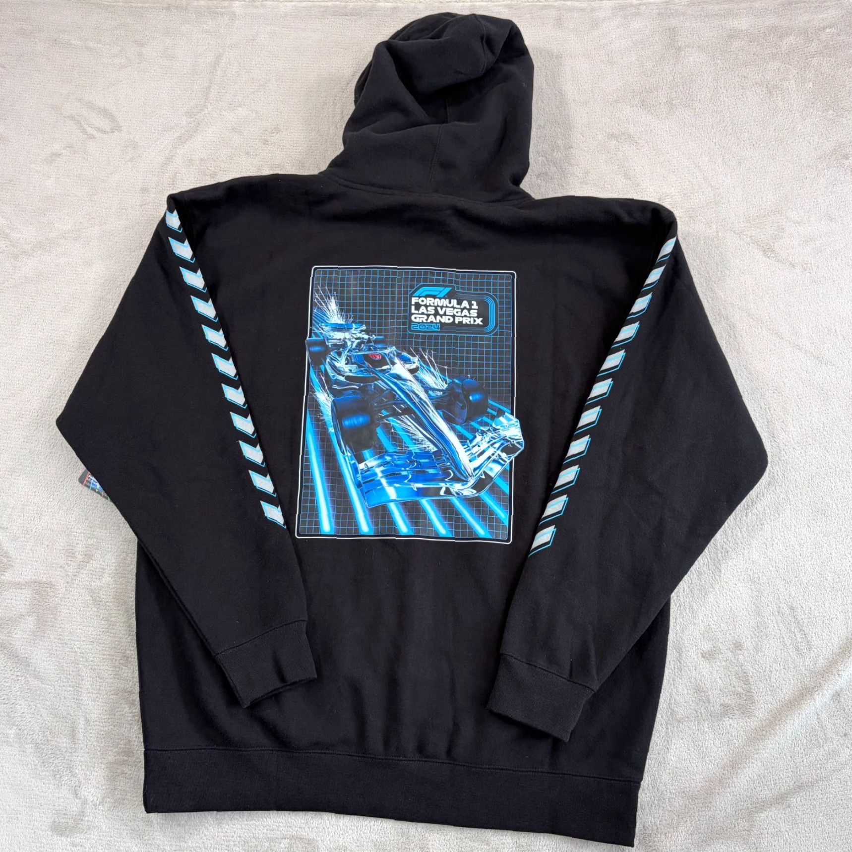 Vintage Formula 1 2024 Los Vegas Grand Prix Hoodie Men 2XL Black LVGP Full Zip Race NWT Size US XXL / EU 58 / 5 - 2 Thumbnail