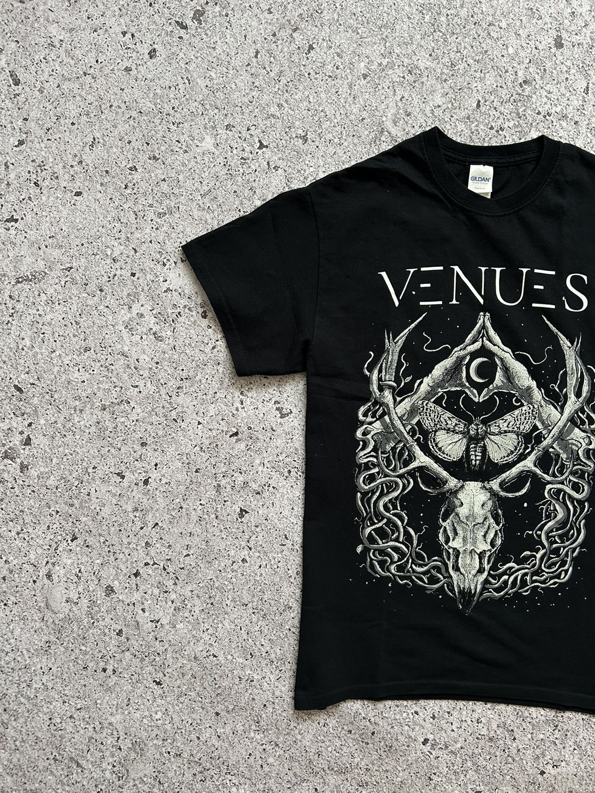 Band Tees Rare Venues Retro Rock Music T-Shirt Y2K HYPE Size US M / EU 48-50 / 2 - 3 Thumbnail