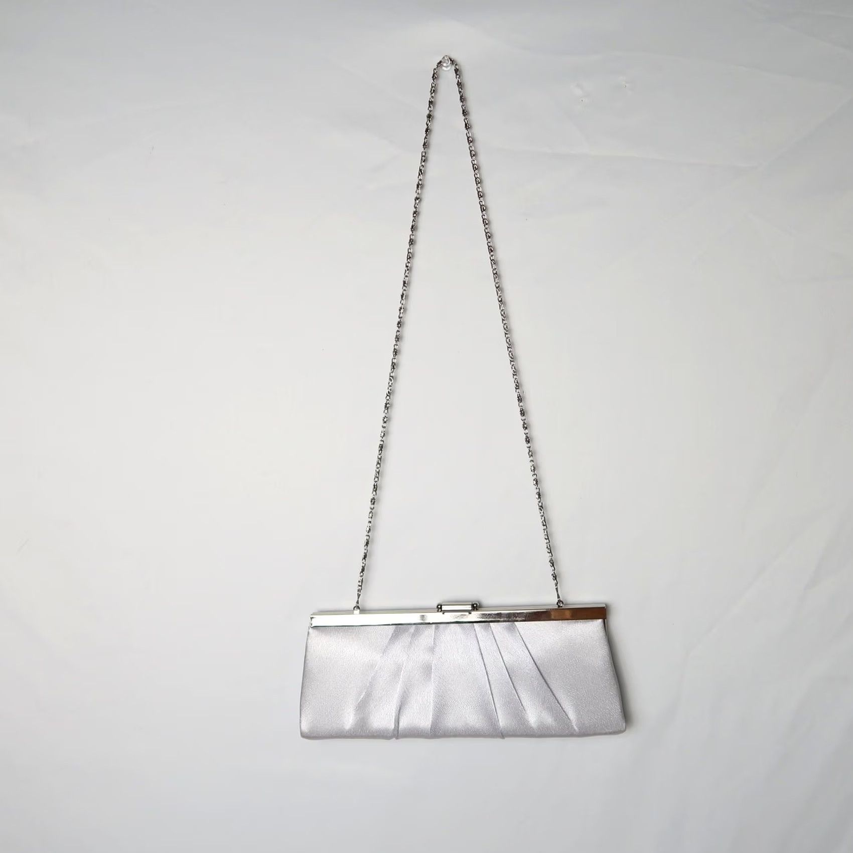 Vintage VINTAGE Gunne Sax Purse Silver Y2K satin clutch with chain strap Size ONE SIZE - 6 Thumbnail