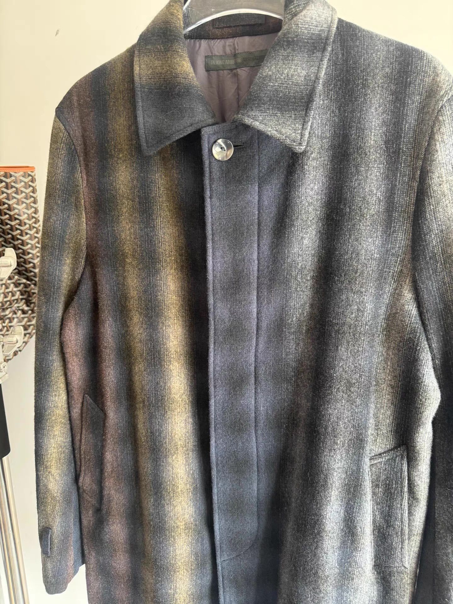 TALKING ABOUT THE ABSTRACTION TALKING ABOUT THE ABSTRACTION Color Gradient Wool Coat Q17 Size US L / EU 52-54 / 3 - 3 Thumbnail