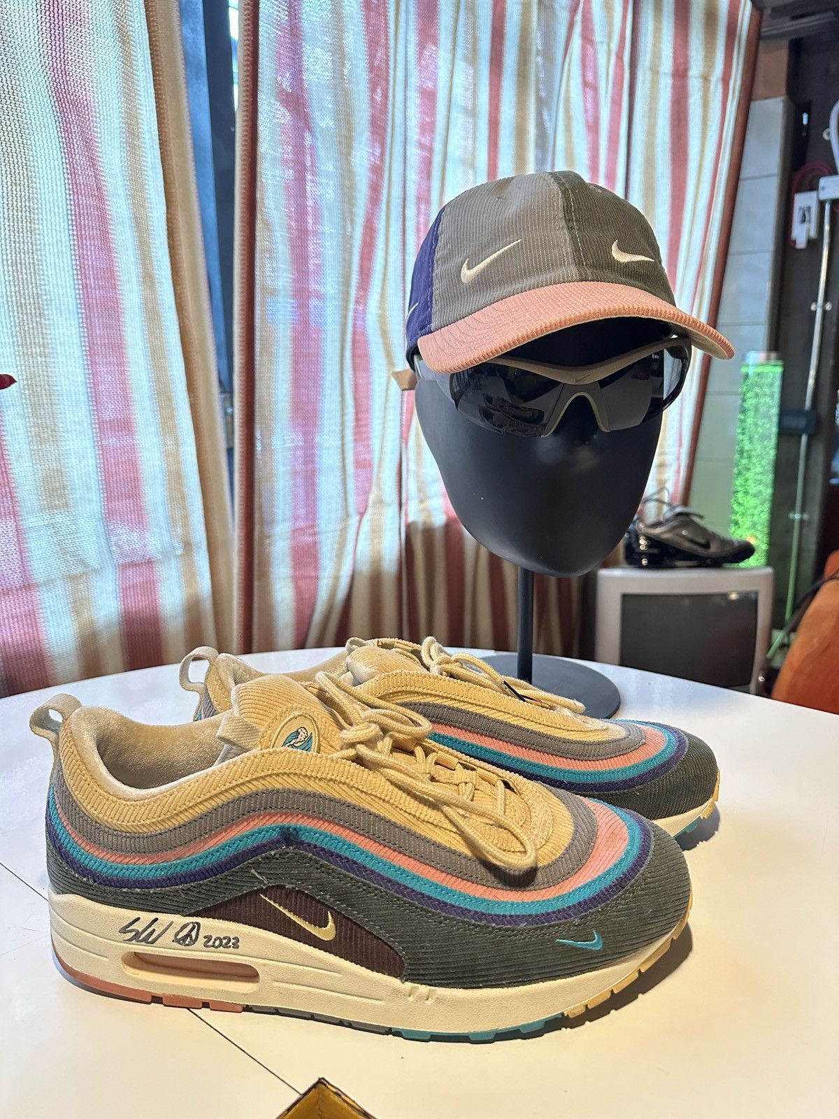 Nike Nike Sean Wotherspoon Set with sign from Sean Size US 10 / EU 43 - 1 Thumbnail